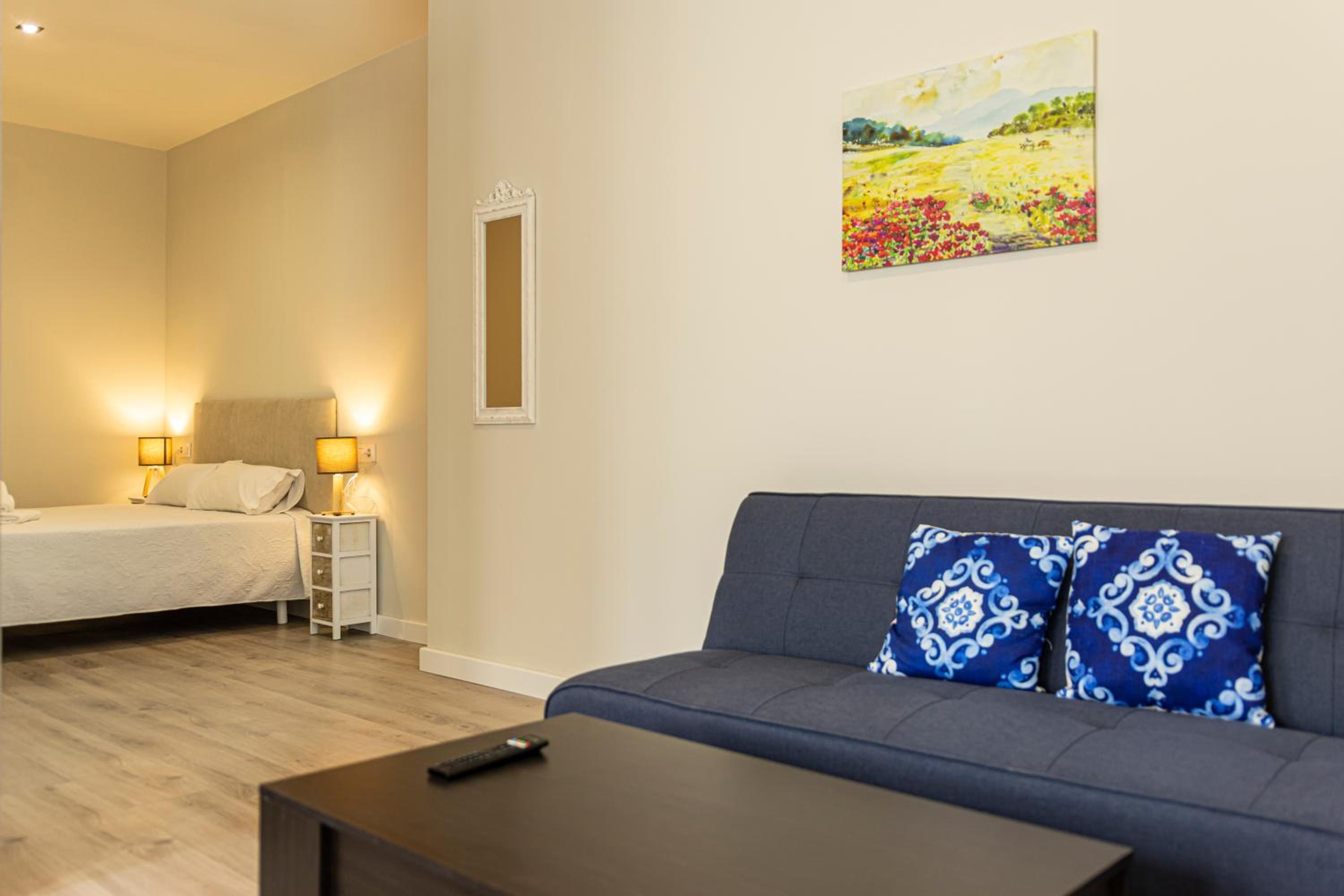 Top & Chic Albarizuela Suites - Apartamentos Jerez view 5
