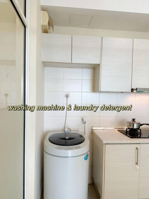 JB City Sunset Studio Paradigm Sutera & UTM Wifi 4pax