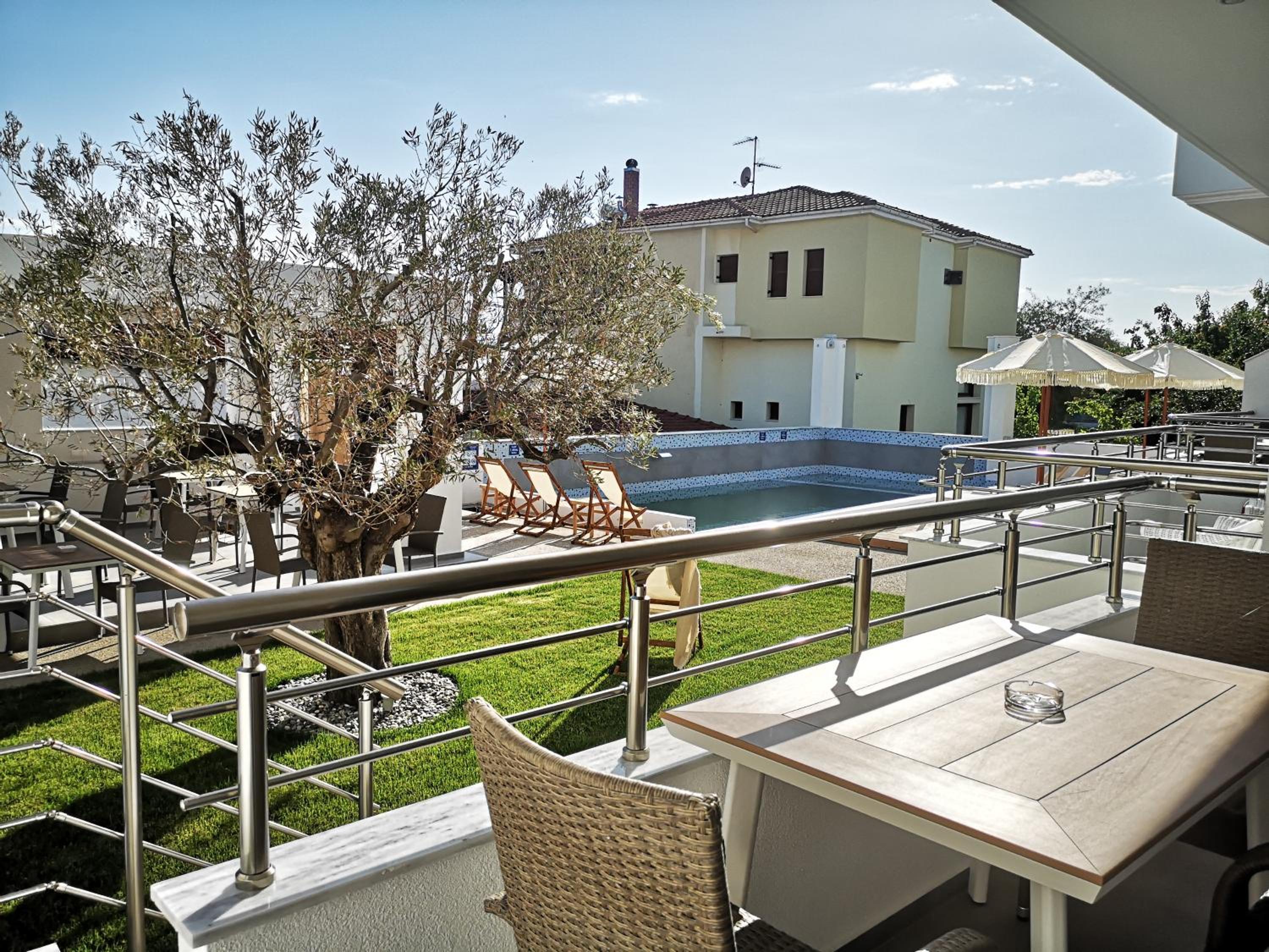 Sera-Nata Superior Suites view 4