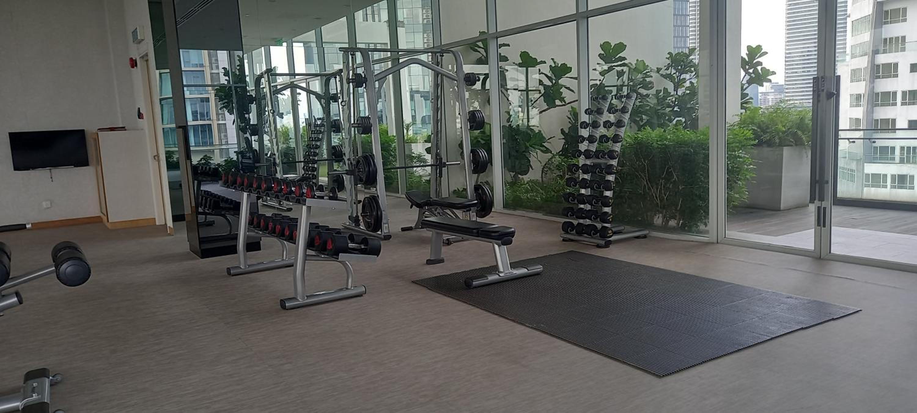 Cozy Apartment with Jacuzzi and Sauna at 188 Suites Klcc