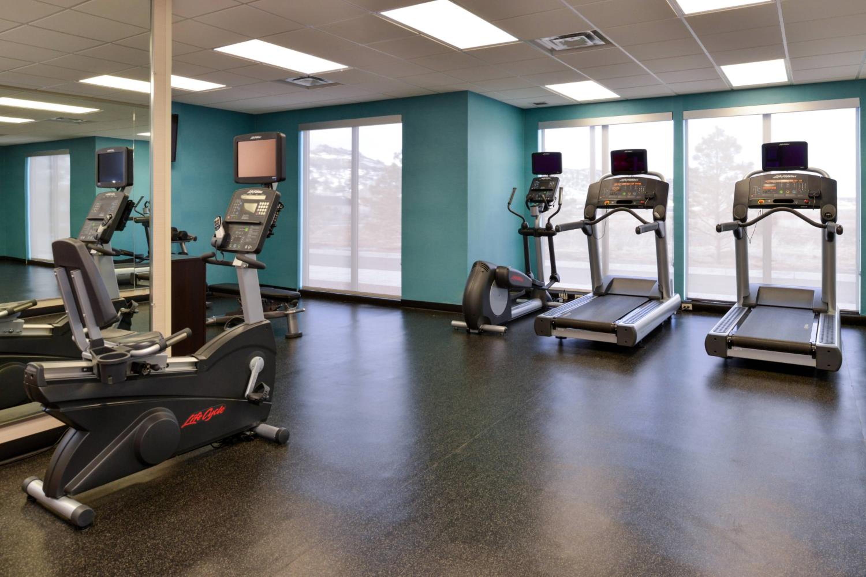 Gallup Vacations - Fairfield Inn  Suites by Marriott Gallup - Property Image 3