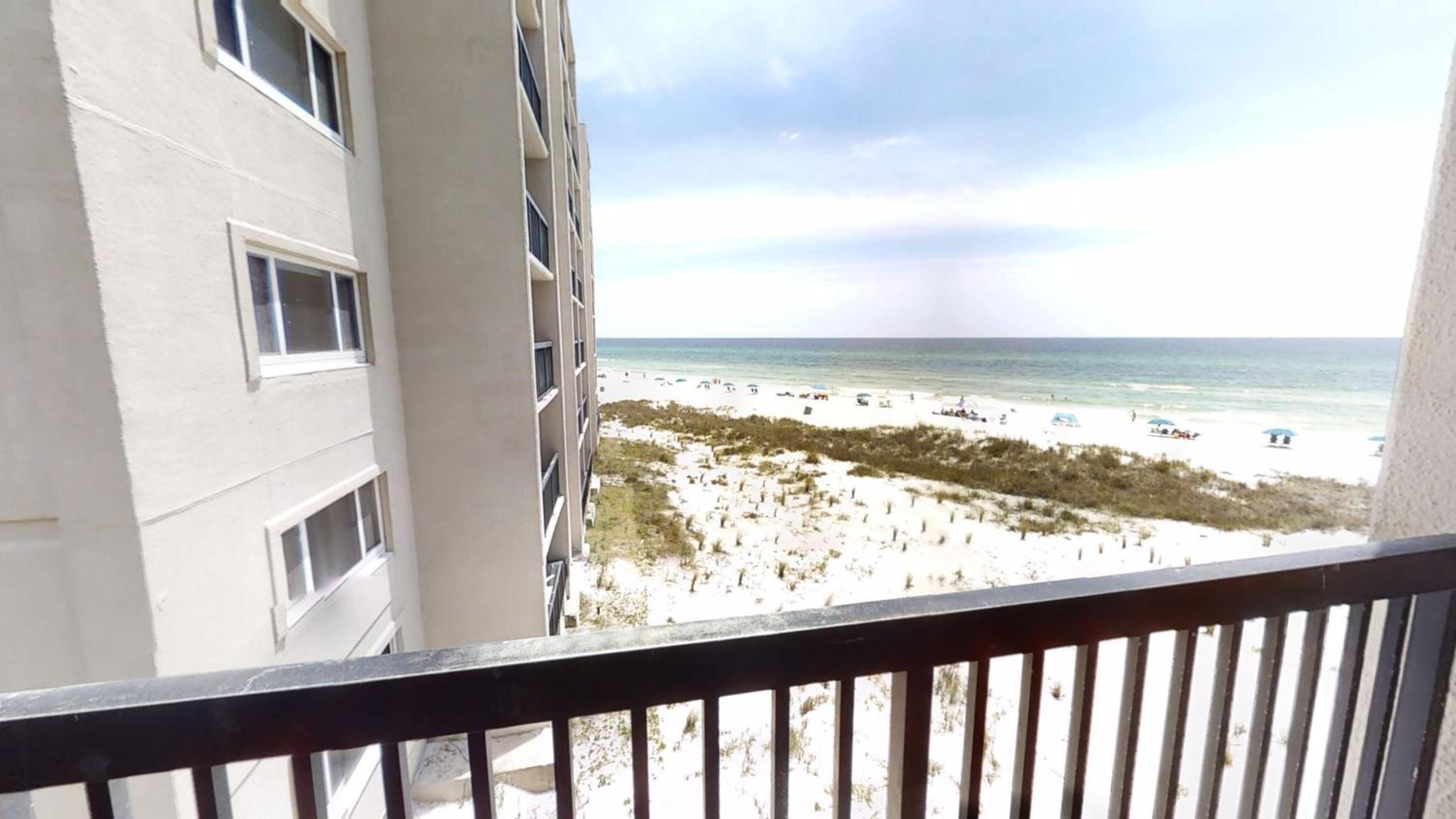 Pinnacle Port B2-308