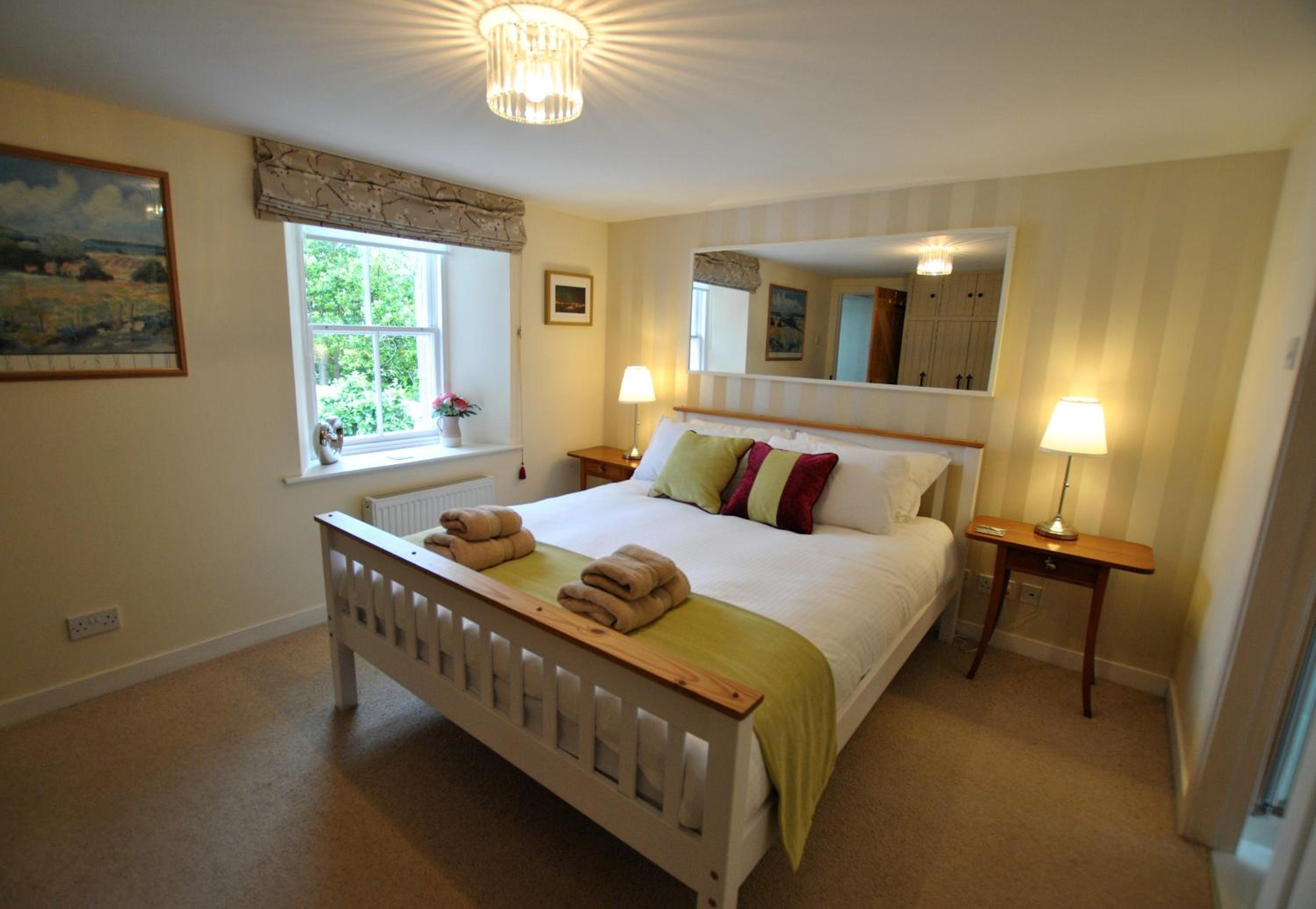 Woods Neuk-stunning character cottage East Neuk view 5