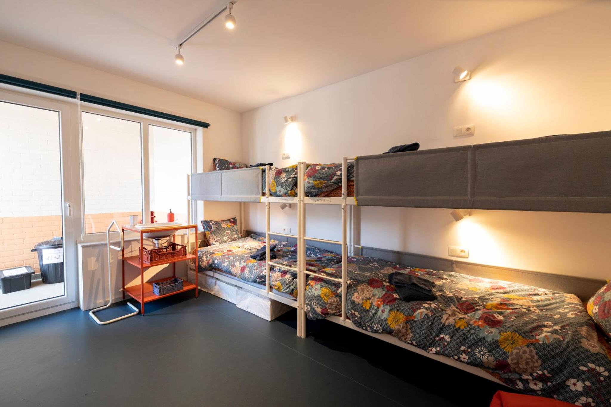 Spacious family flat near the beach (6-8 pers)