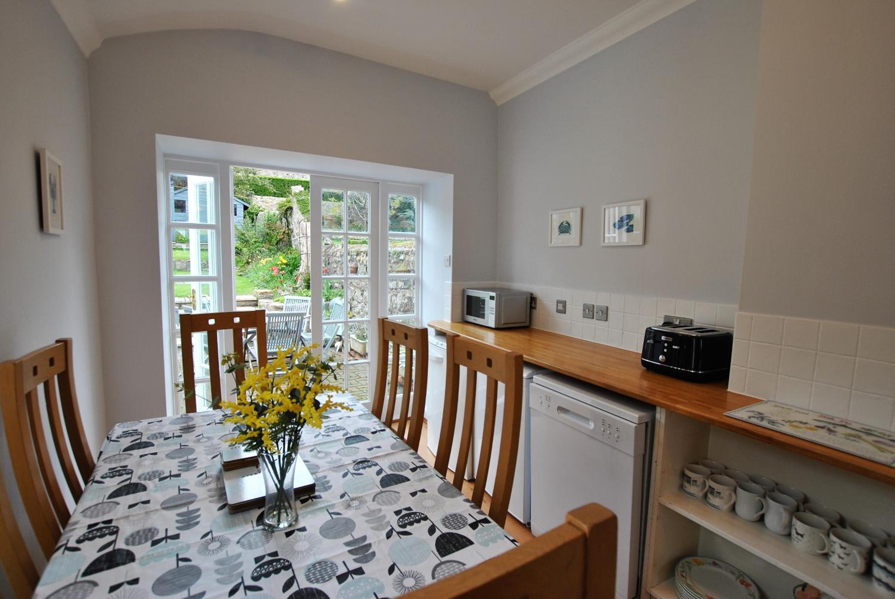 Harbour House- home from home in Pittenweem view 3