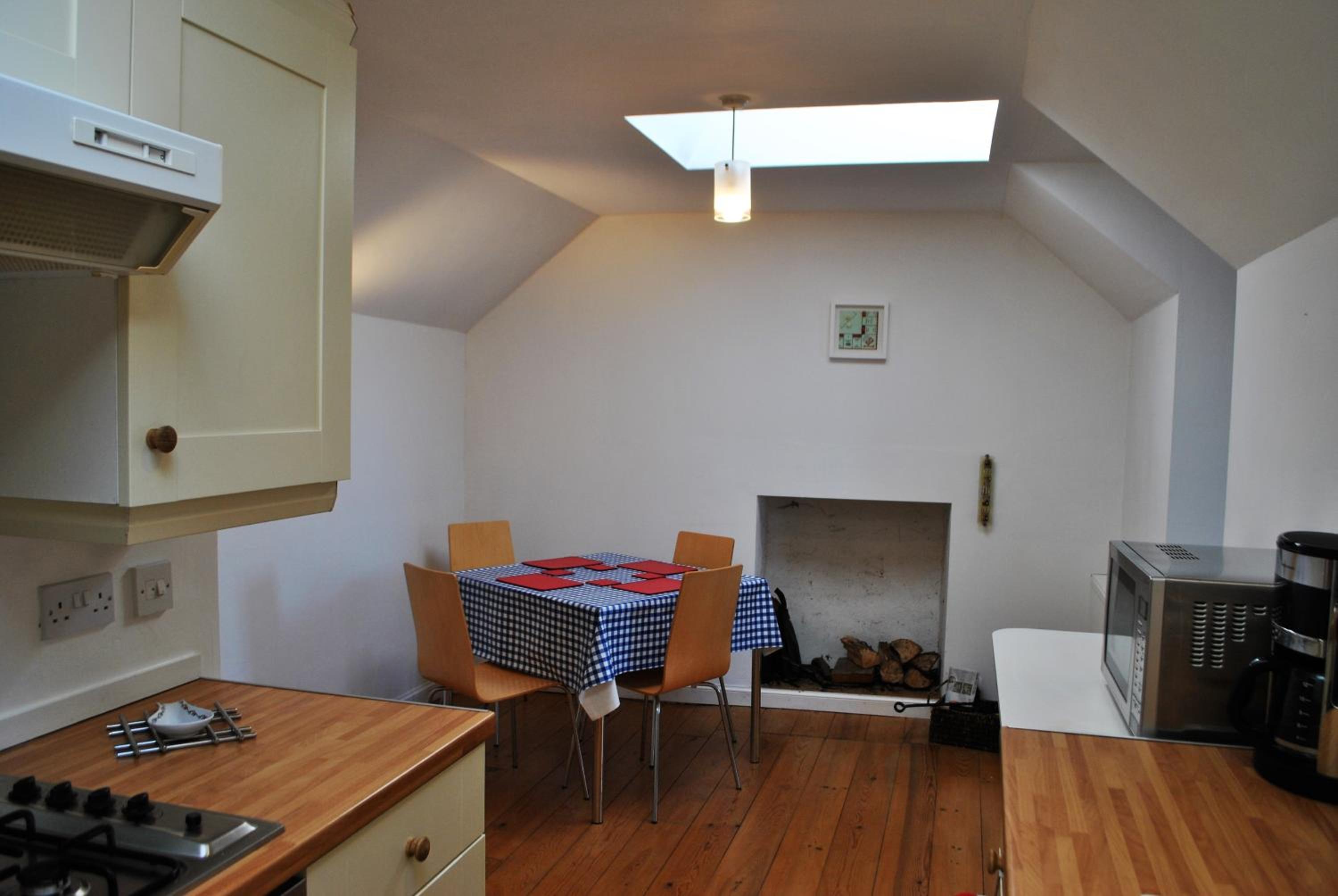 The Loft- charming character cottage in East Neuk view 5
