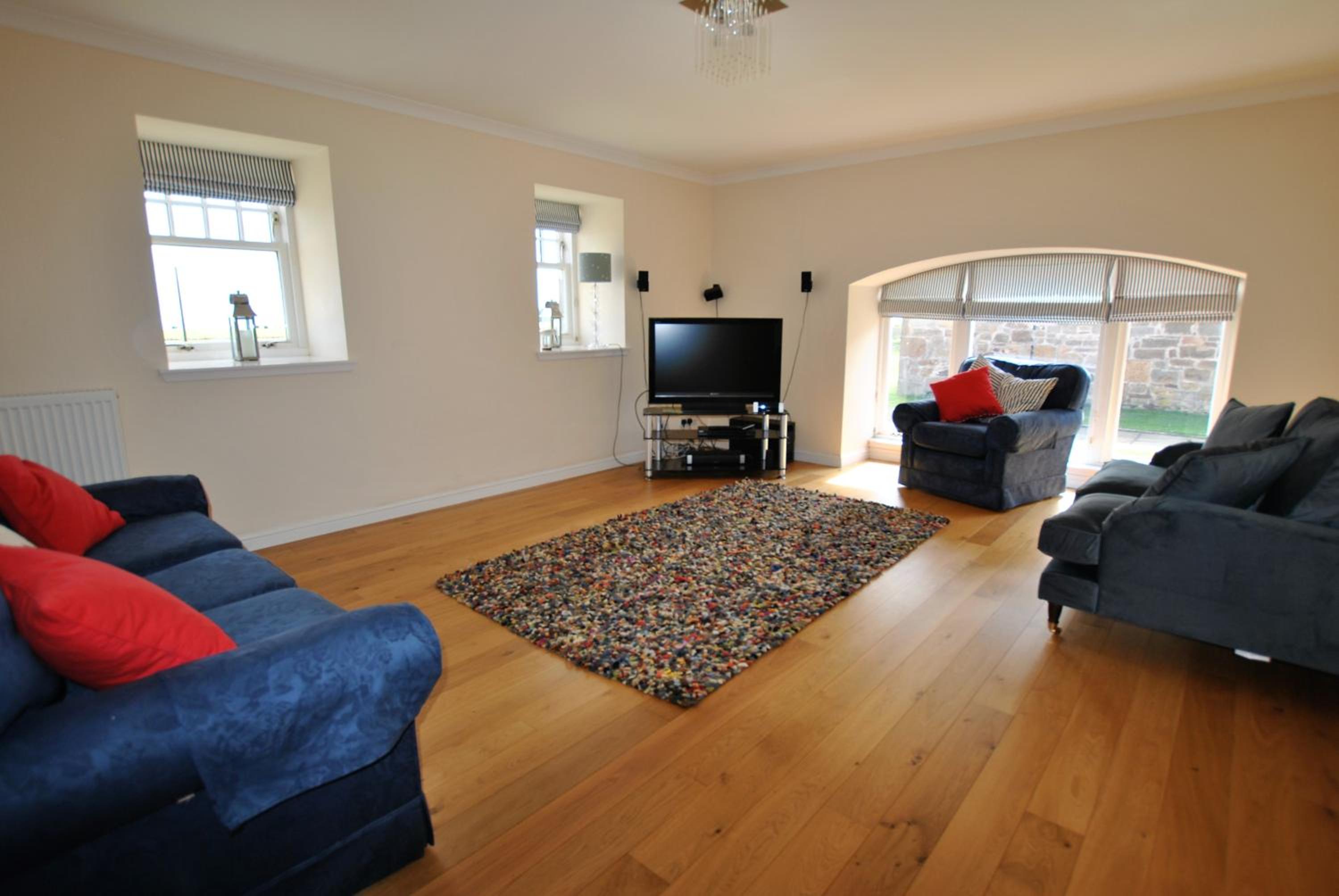 Seaview Steading-spacious home in rural location view 5