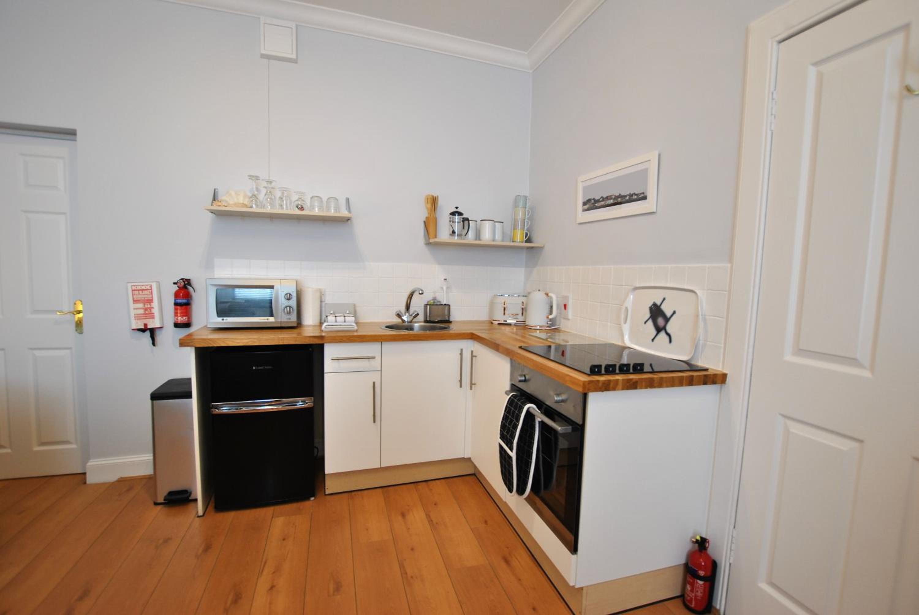 Market Apartment- harbourfront studio Pittenweem