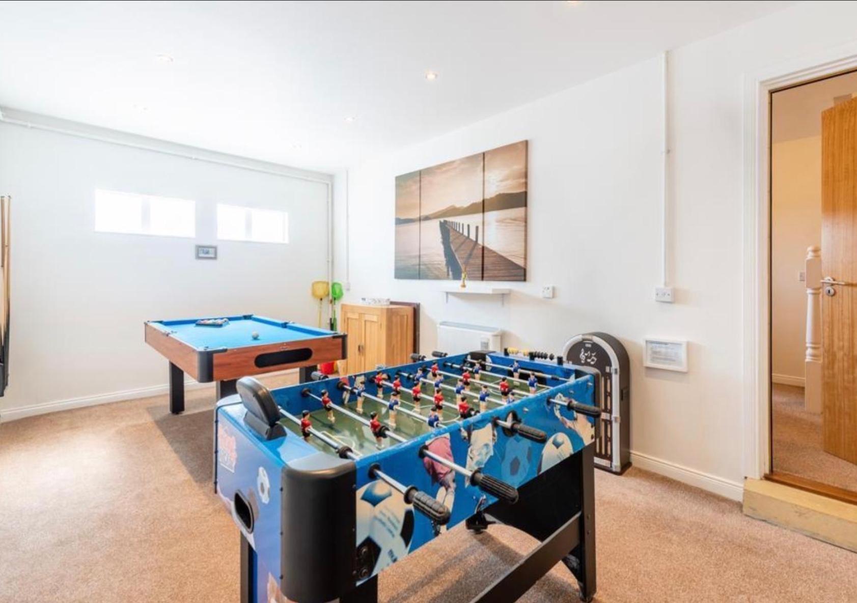 Coastal Haven- stunning home in Crail view 5