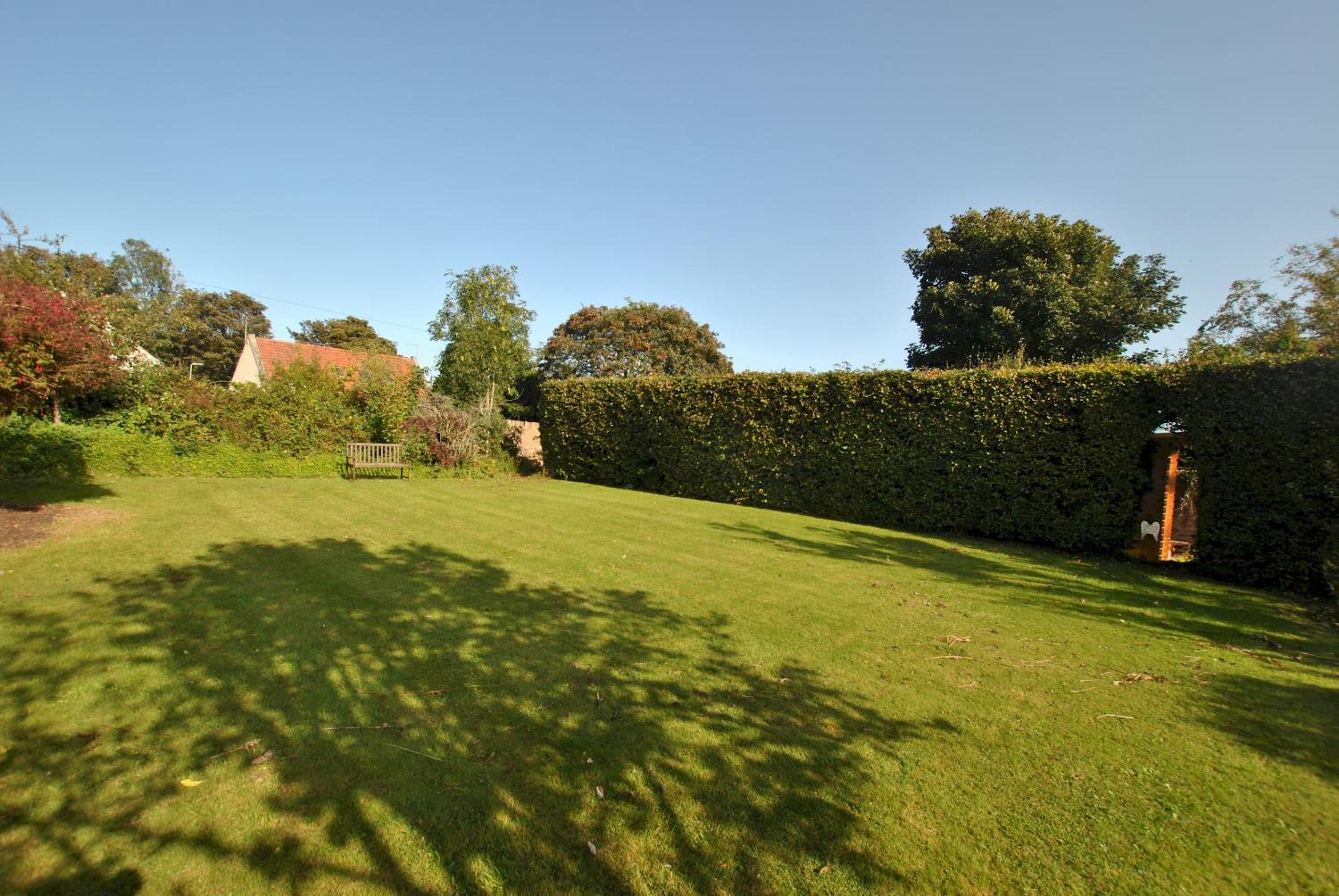 Mariners Retreat- spacious apartment in Crail view 3