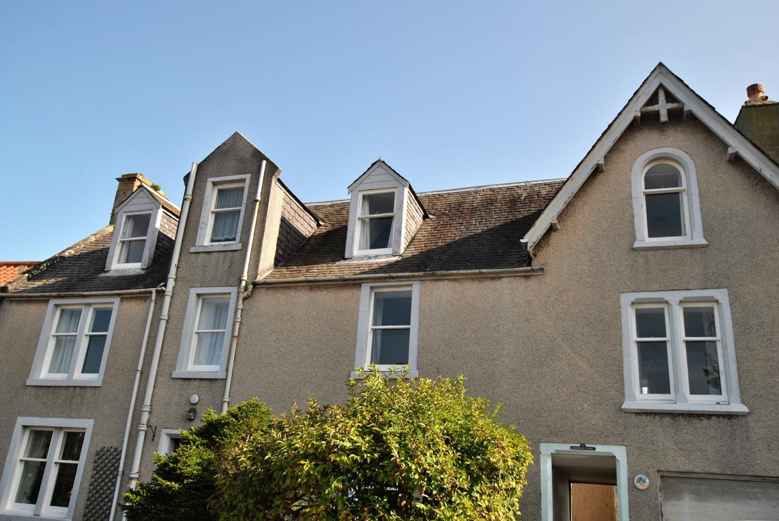 Mariners Retreat- spacious apartment in Crail
