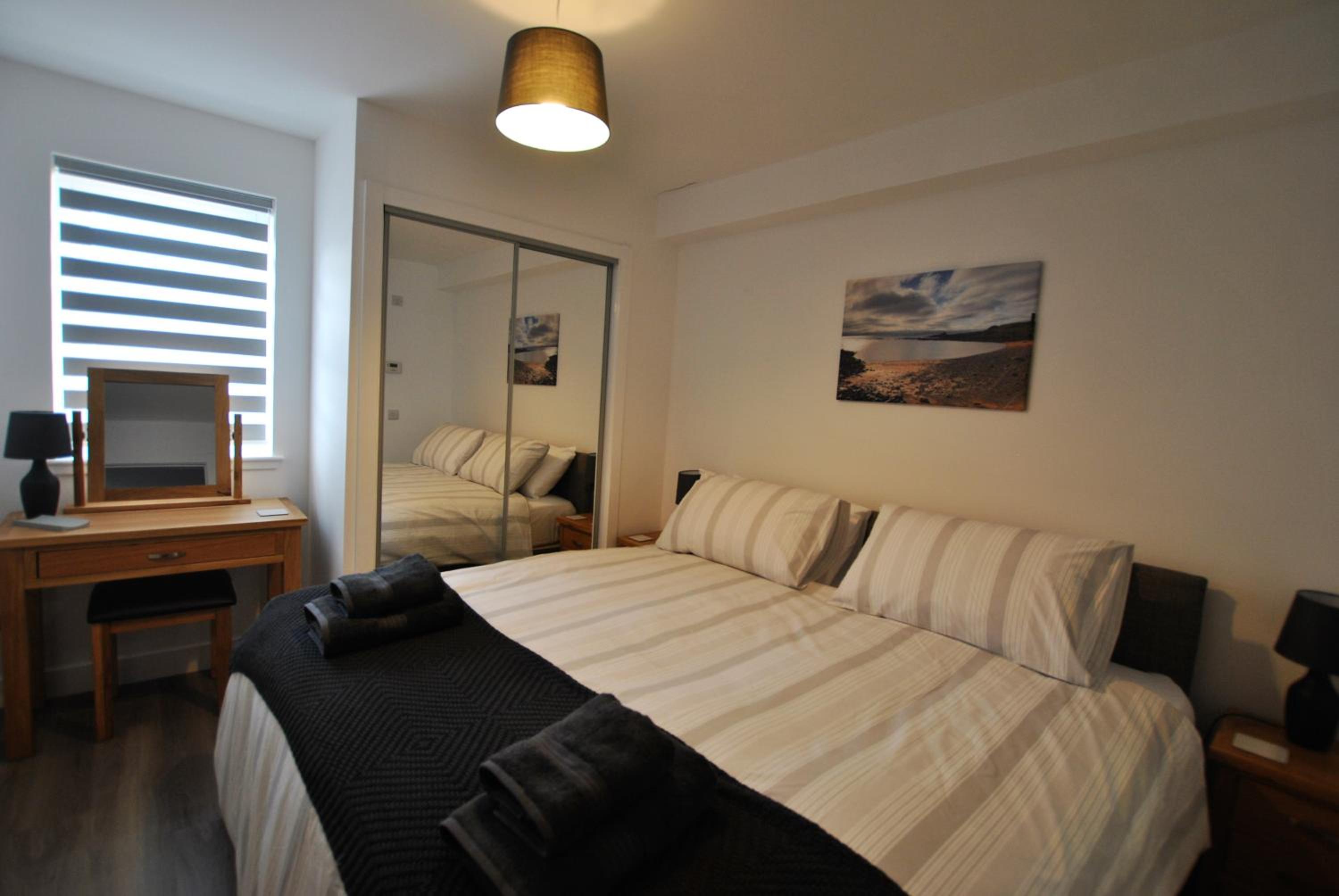 Maeyar-contemporary apartment in coastal village
