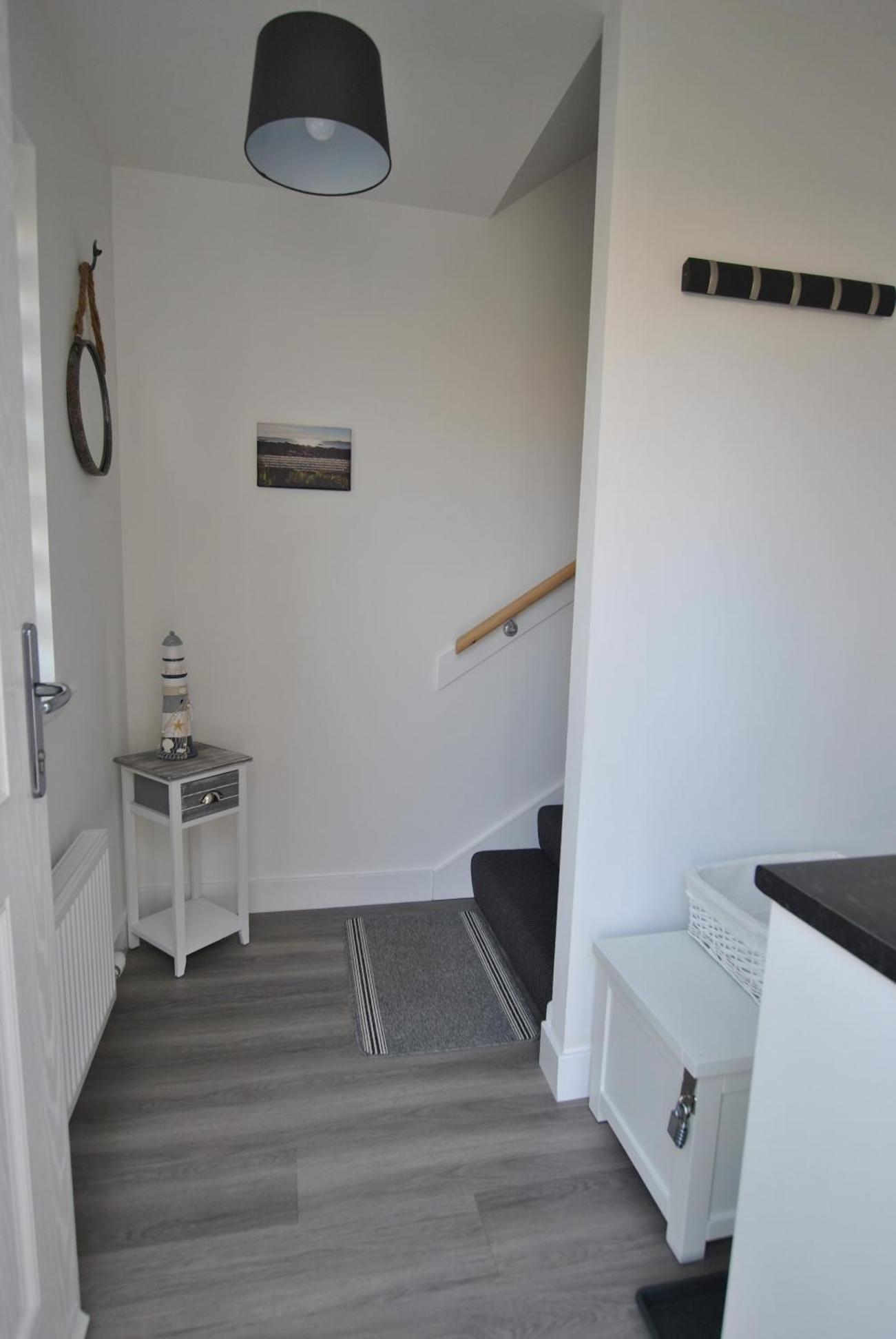 Maeyar-contemporary apartment in coastal village