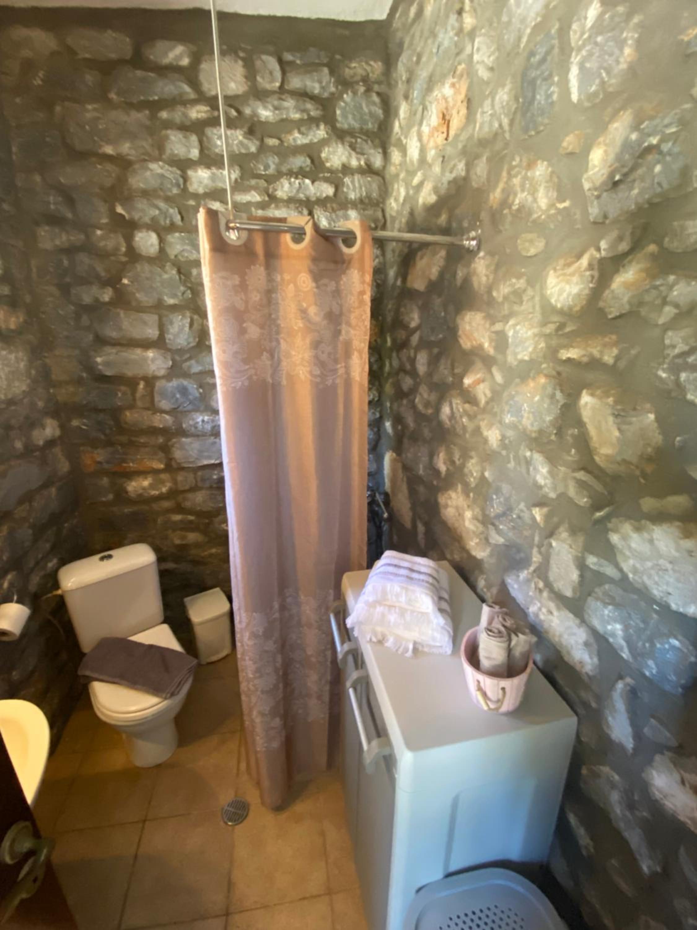 Mani Spot in Stavri