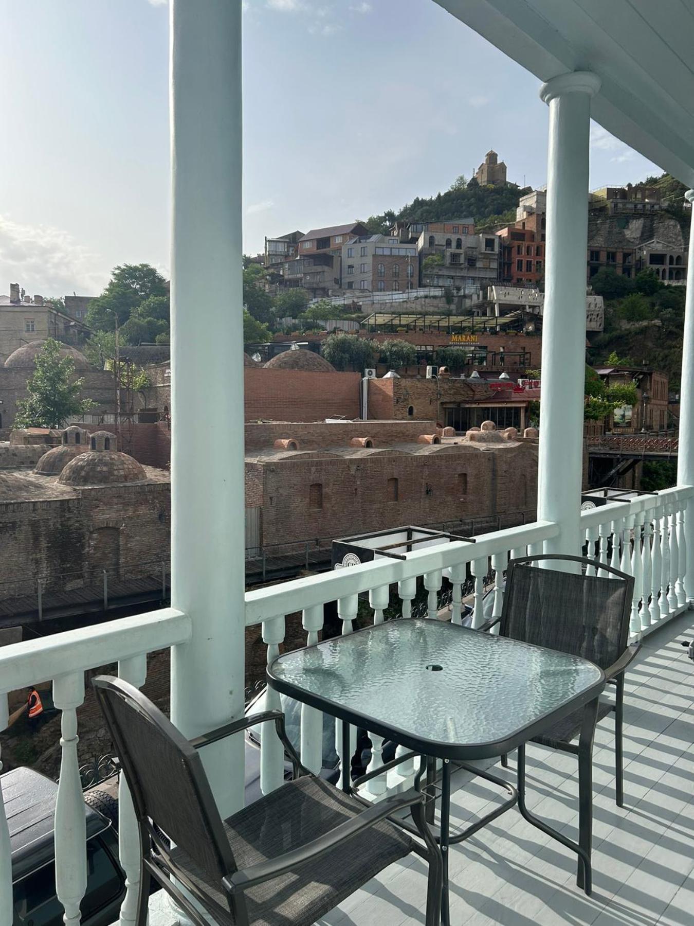 Apartment in historical district of Tbilisi view 5