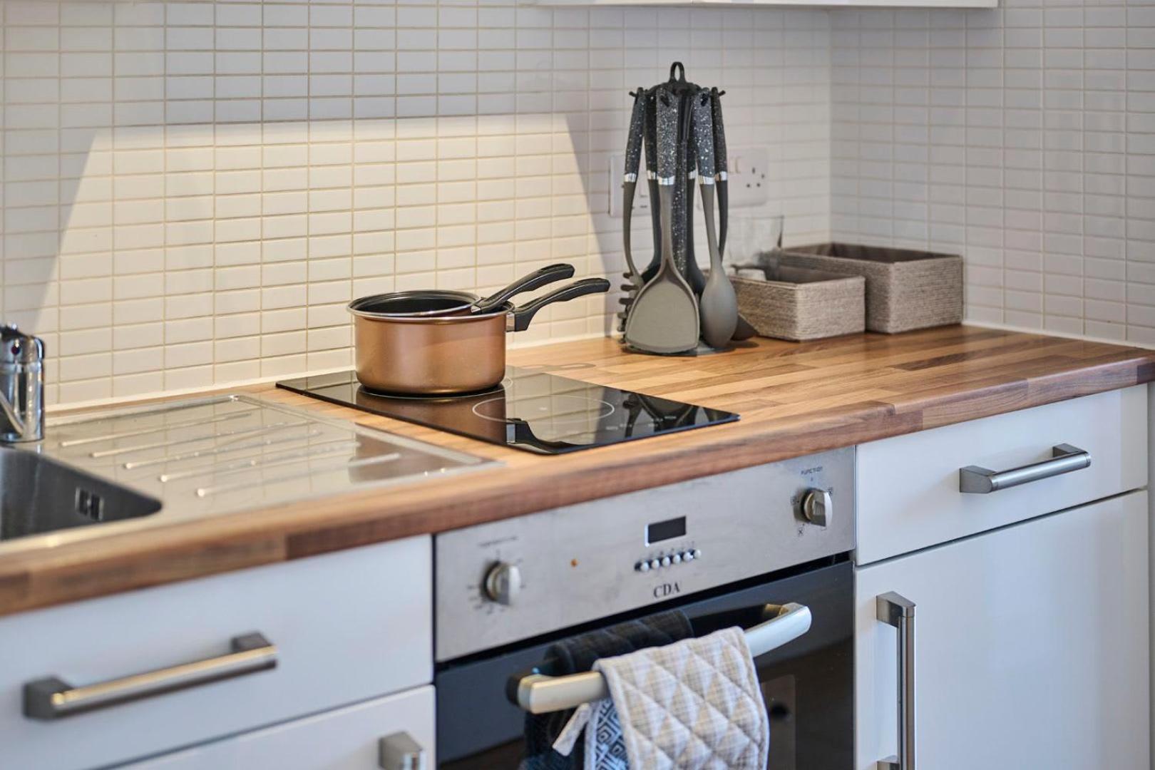 Leicester Vacations - For Students Only Exquisite Modern Studios at Upperton Road in Leicester - Property Image 5