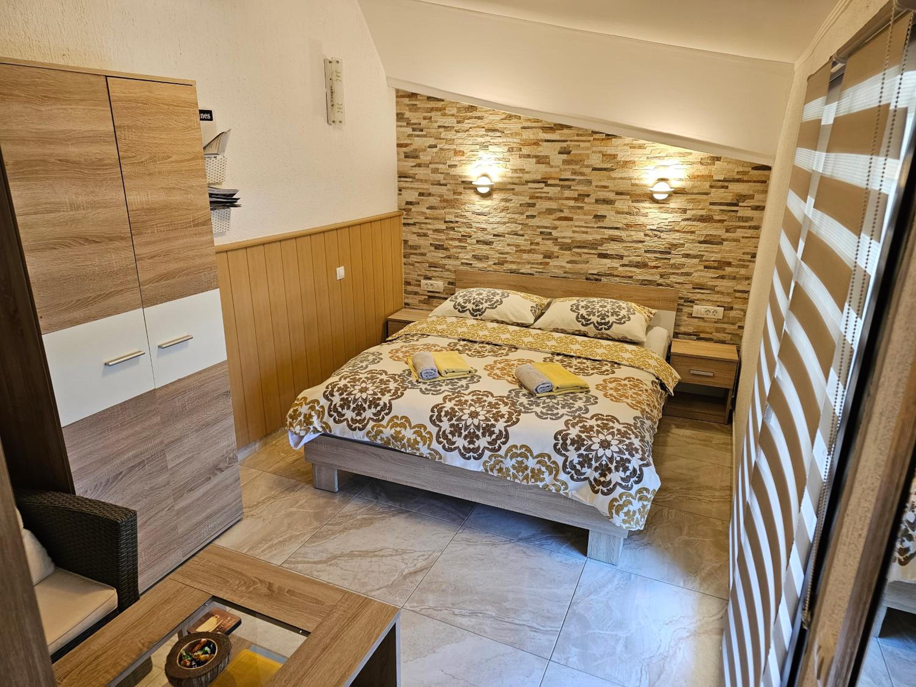 Apartments Maletic