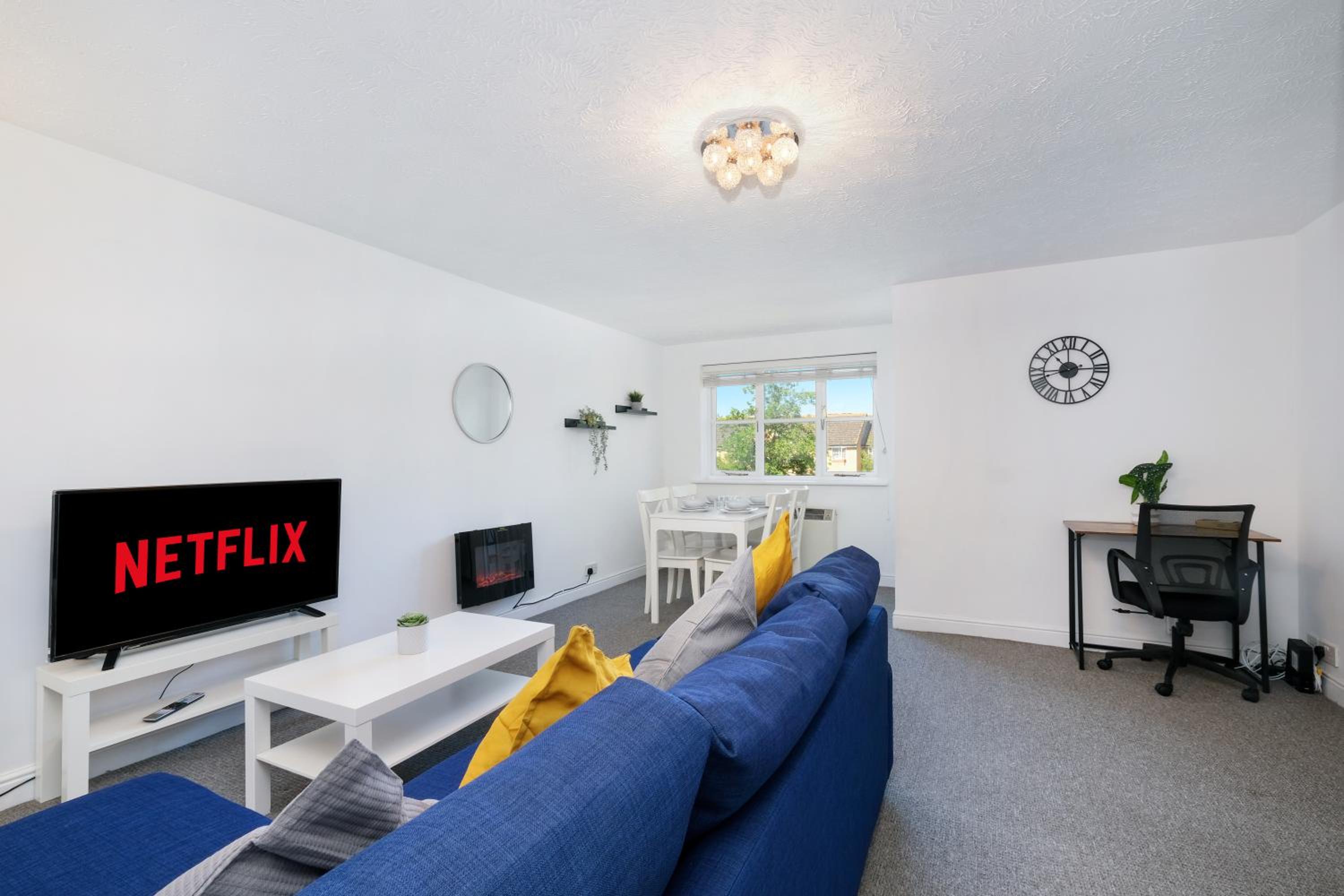 2 bed luxury apartment view 5