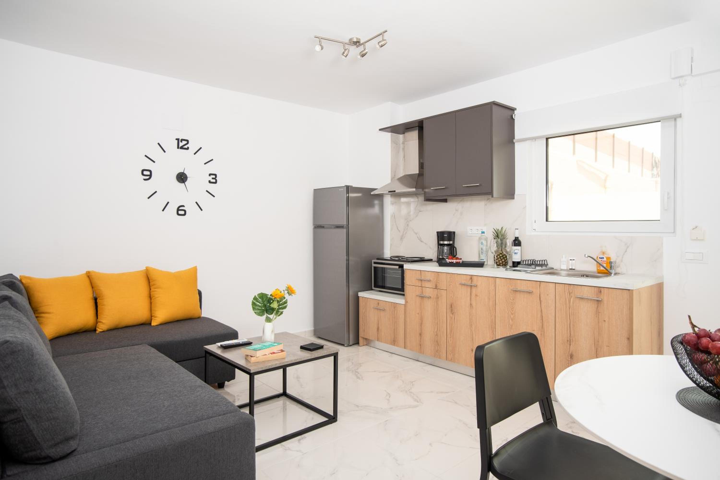 Athinais Suites
