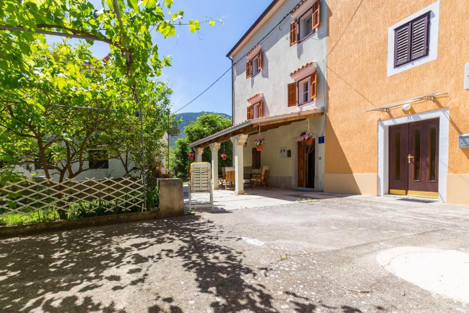 Holiday house JULIETTE 100m from the beach in Nerezine on Losinj island view 2