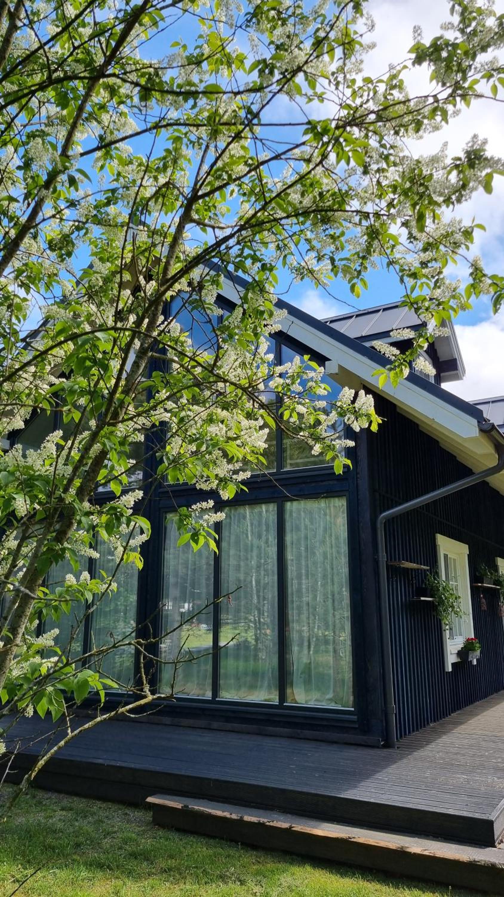 Hotel DIENVIDI - Image 1