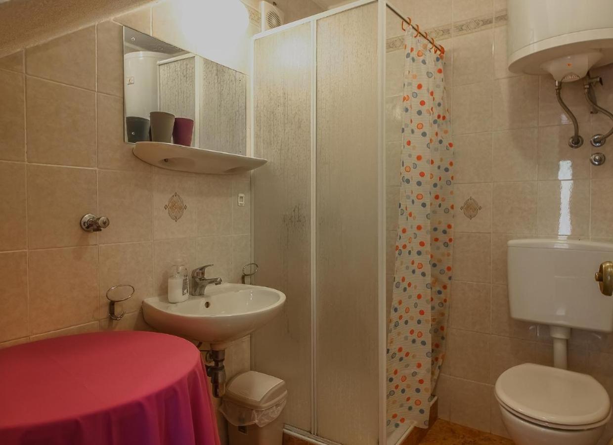 Apartments Radan