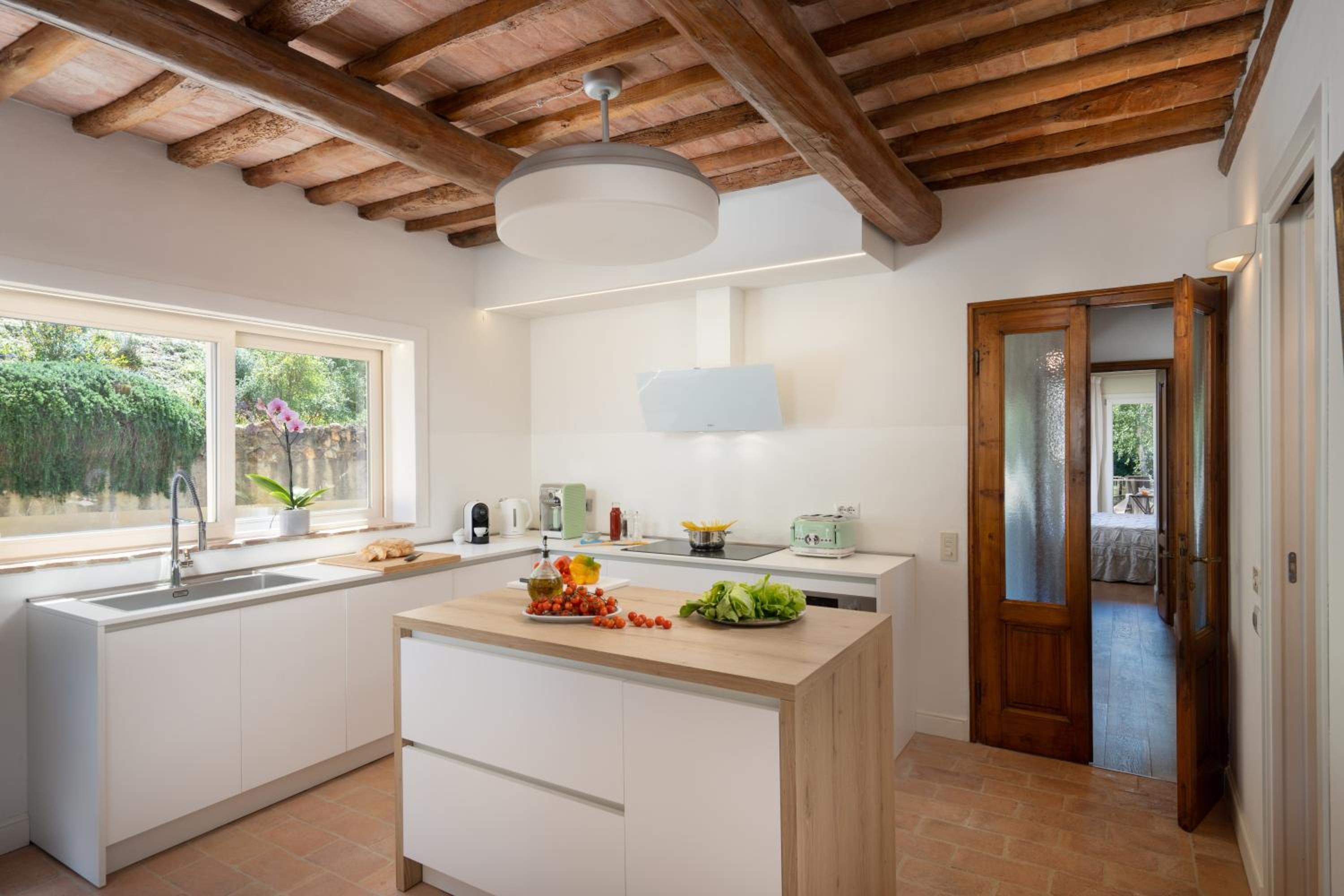 Villa Noemi en Querce — kitchen