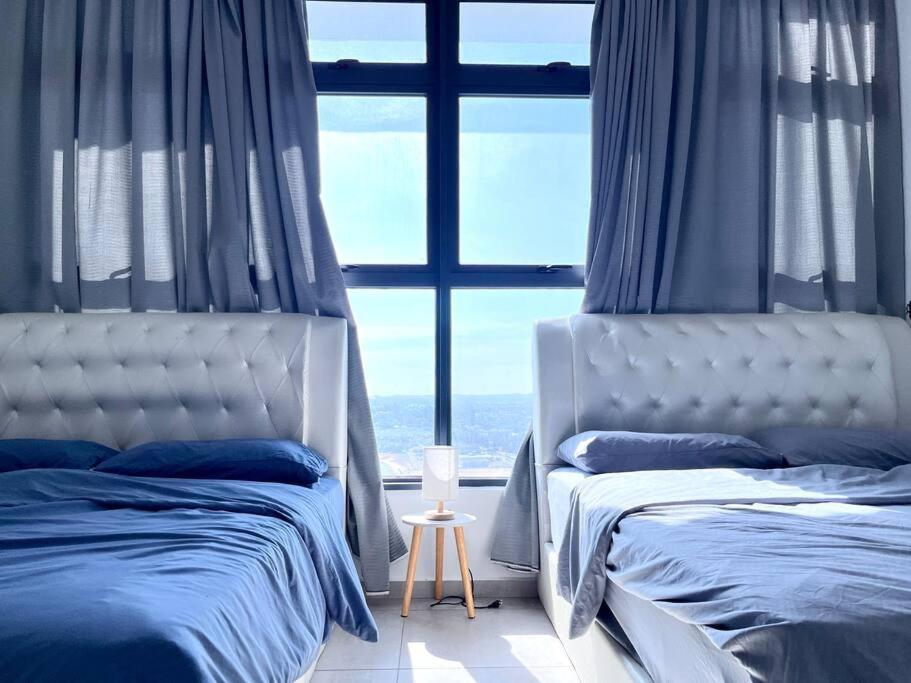 City Center Retreat @ Atlantis Residence: Stunning Seaview, Luxury Amenities photo 1