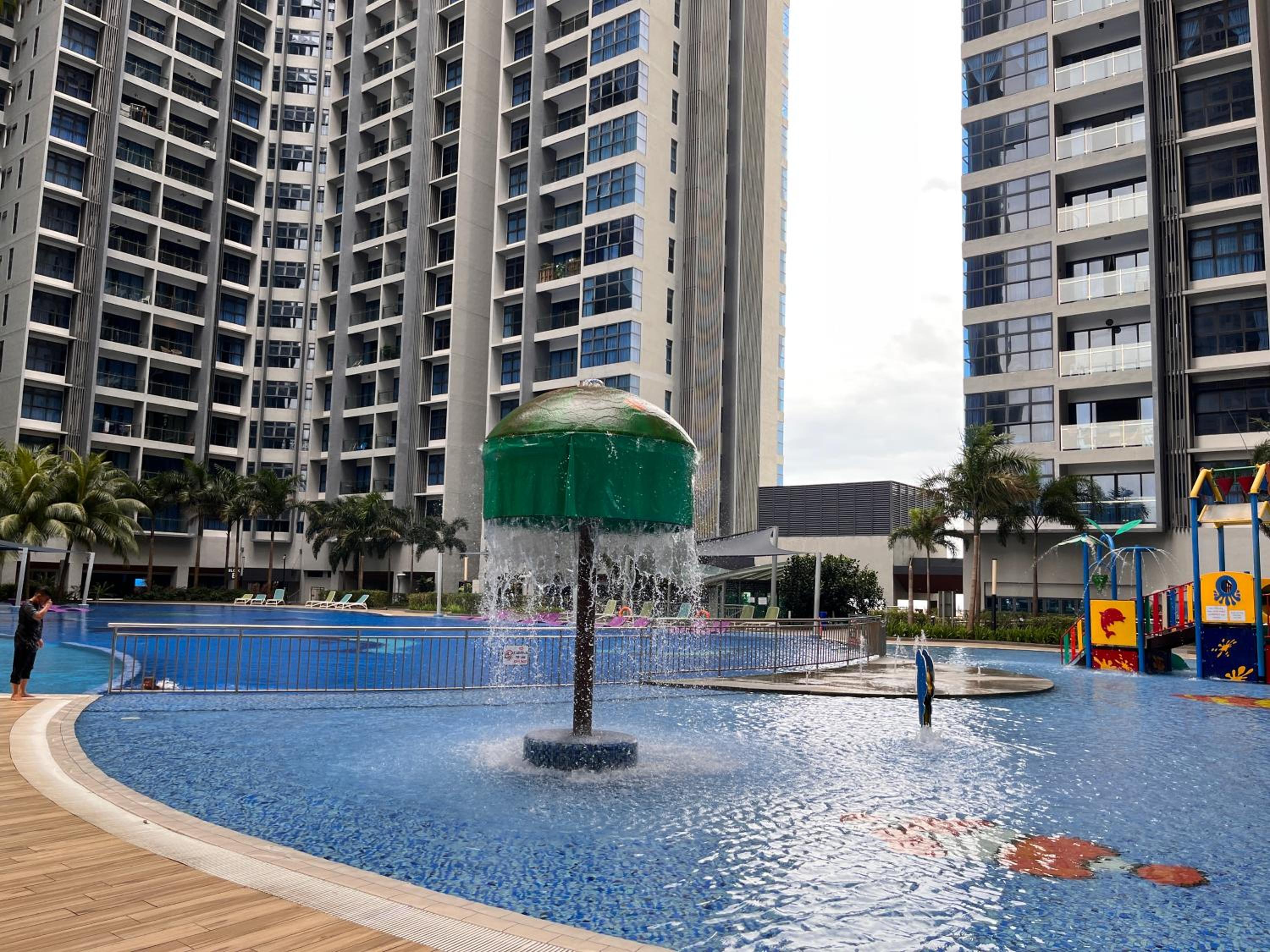 City Center Retreat @ Atlantis Residence: Stunning Seaview, Luxury Amenities