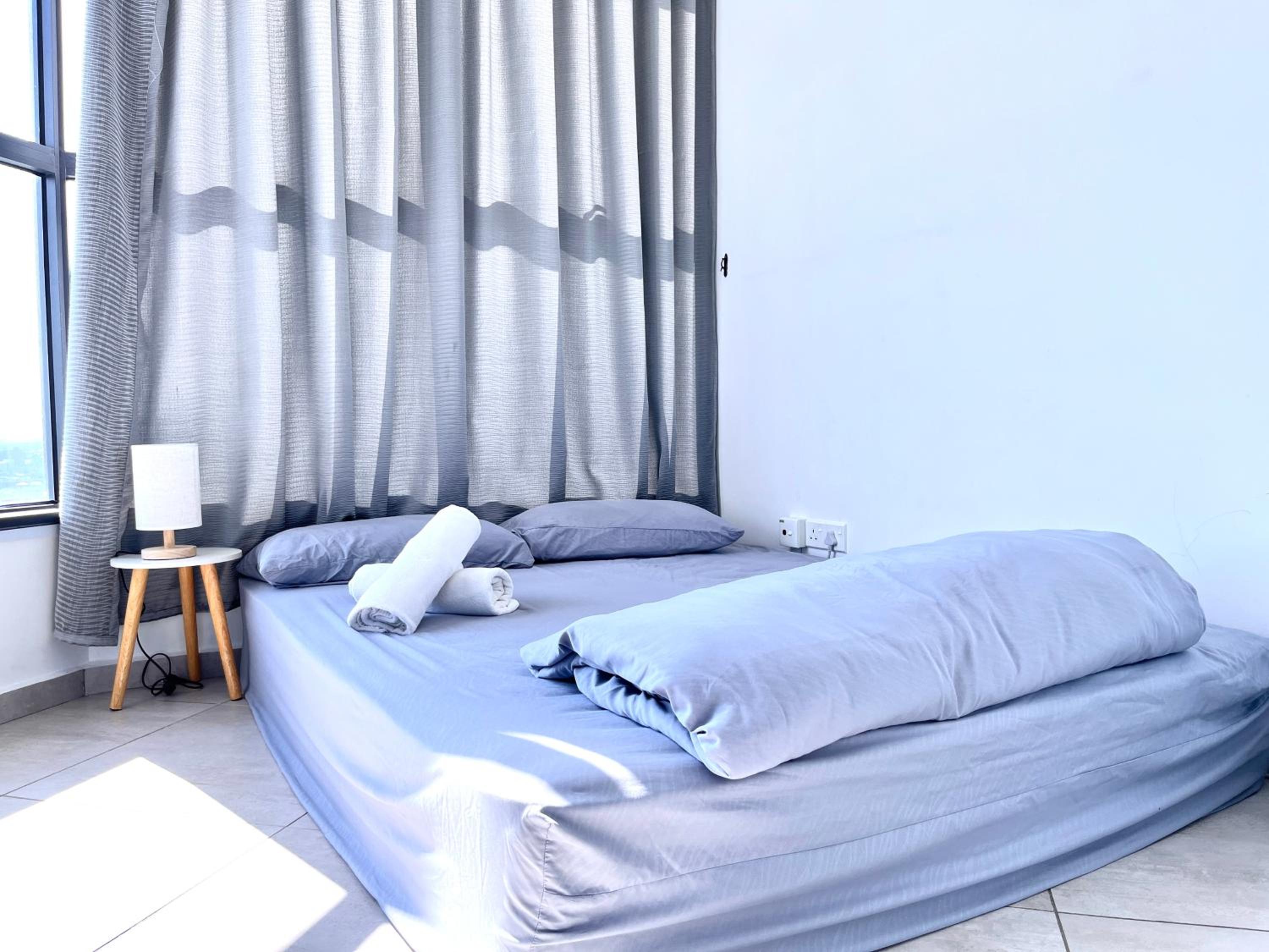 City Center Retreat @ Atlantis Residence: Stunning Seaview, Luxury Amenities
