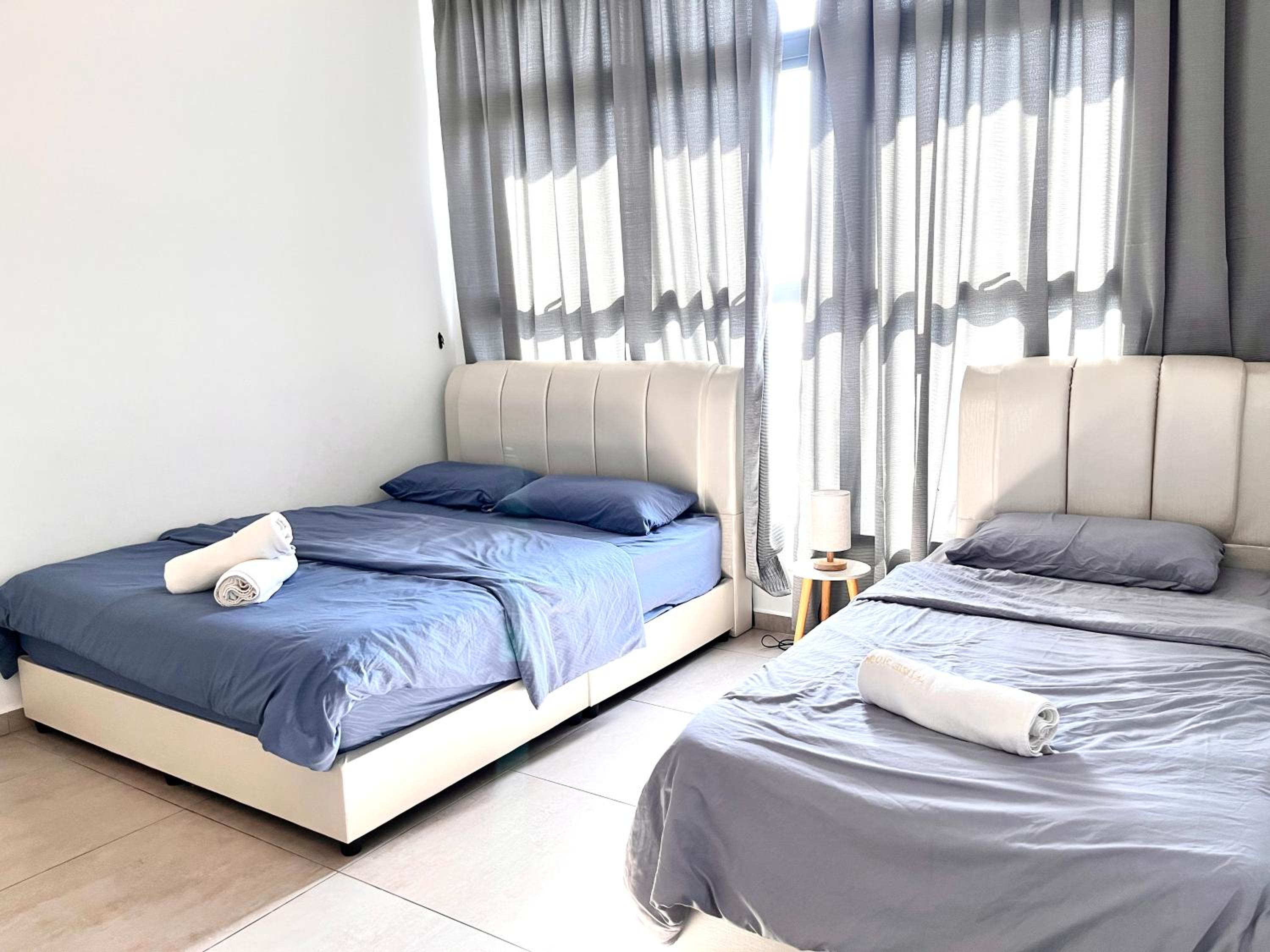 City Center Retreat @ Atlantis Residence: Stunning Seaview, Luxury Amenities