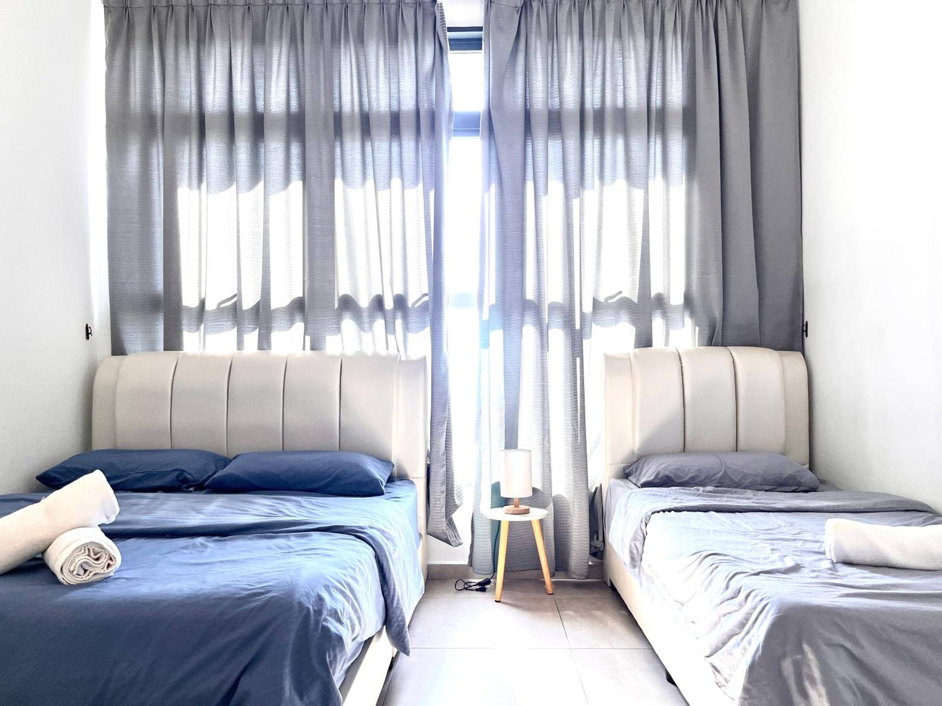 City Center Retreat @ Atlantis Residence: Stunning Seaview, Luxury Amenities