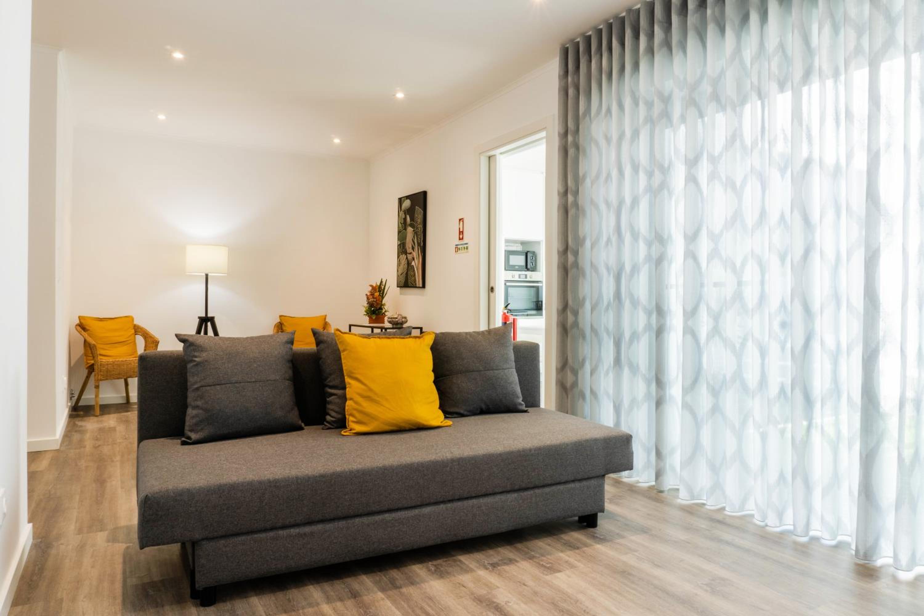 EnCanto Terrace House