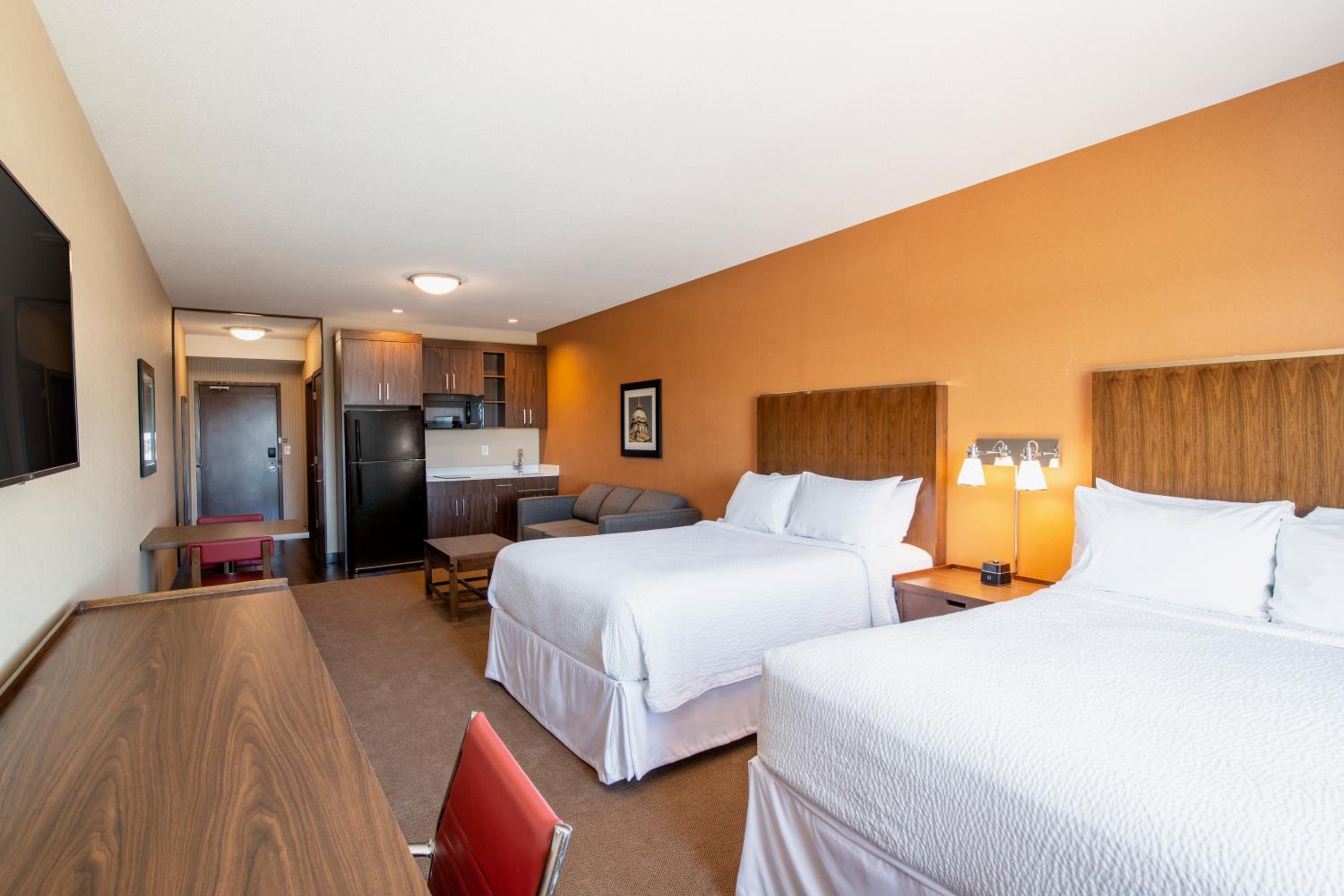 Grande Prairie Vacations - Four Points by Sheraton Grande Prairie - Property Image 2