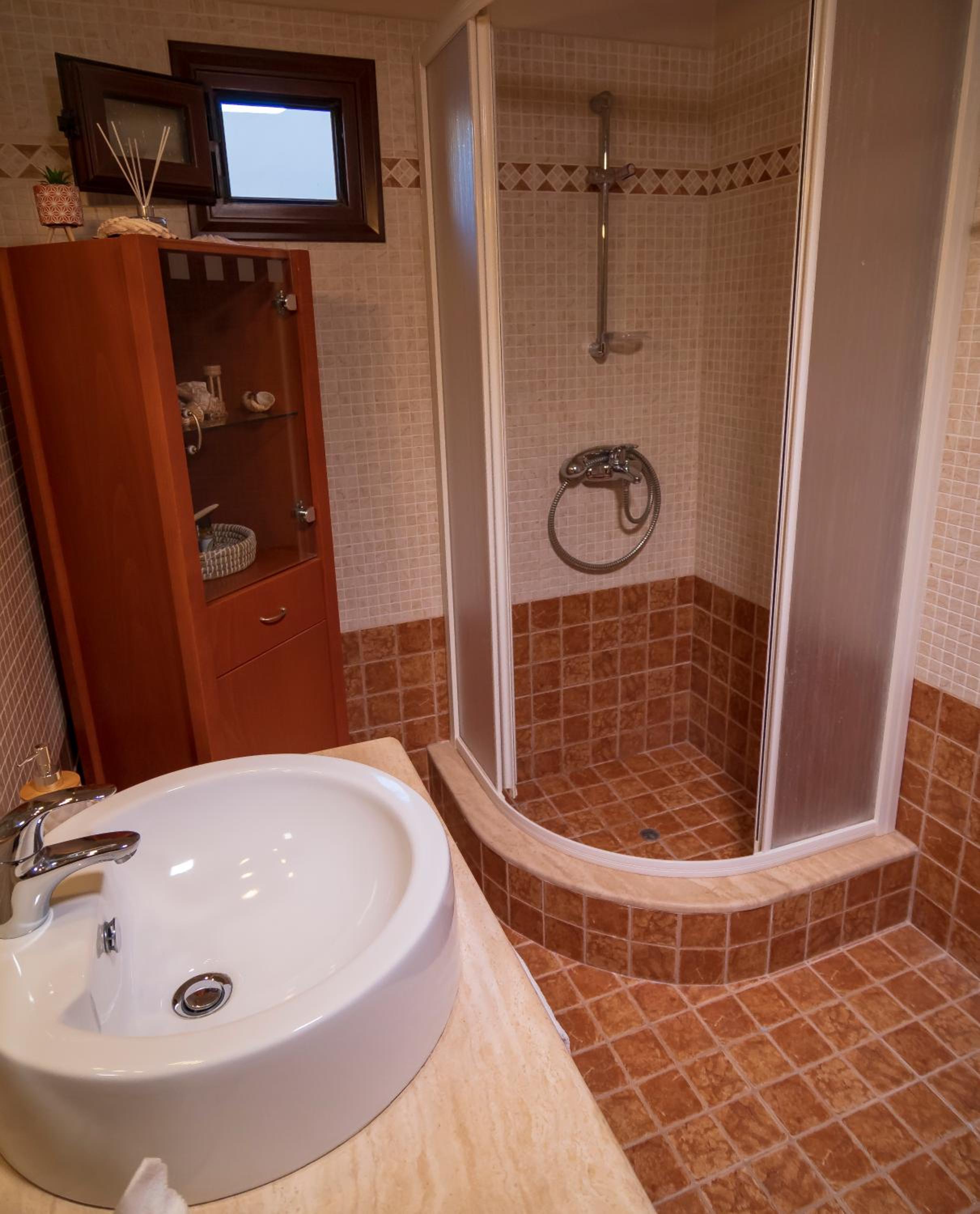 Vothinoi Luxury Home