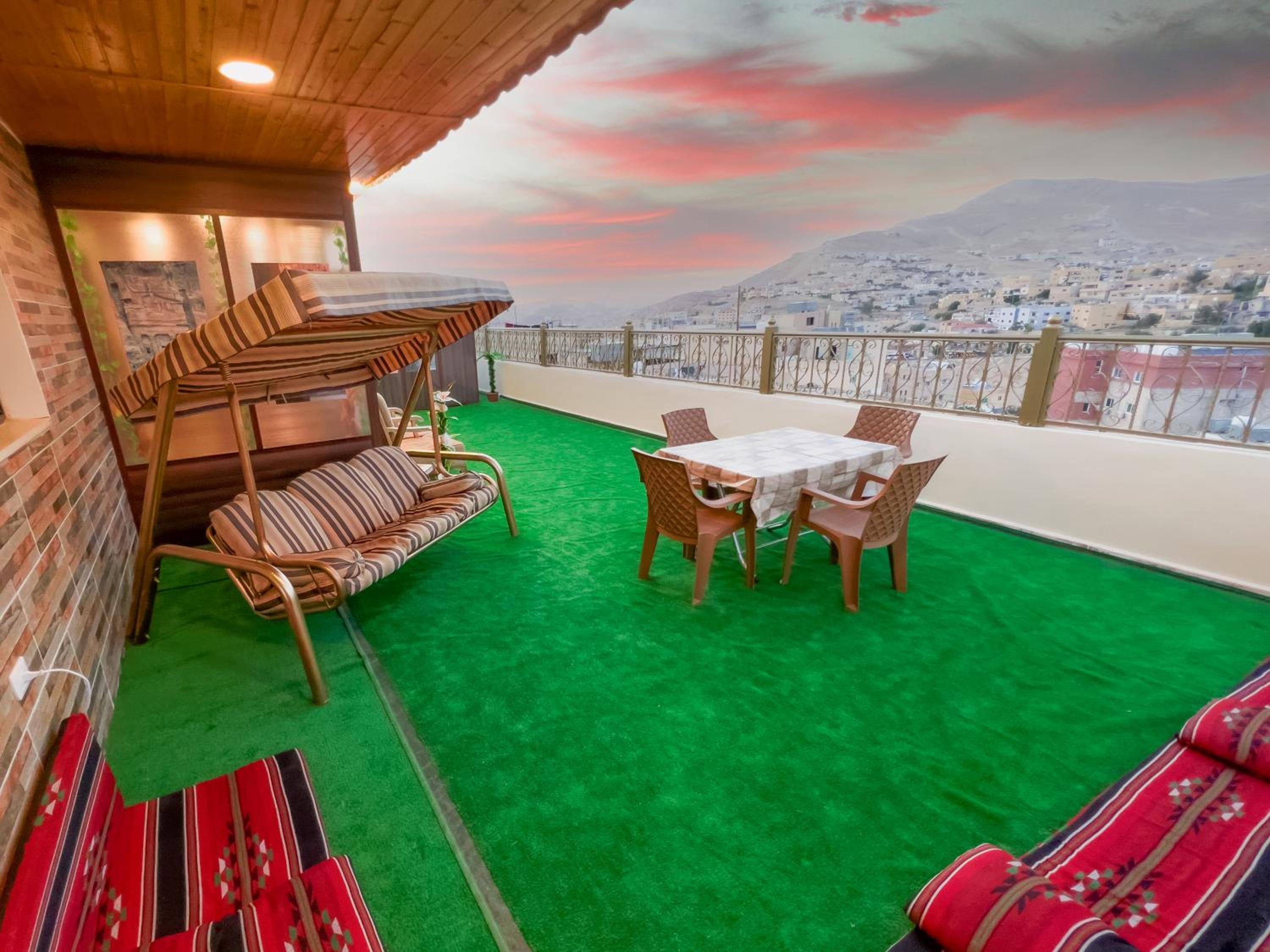 PETRA ROYAL HOUSE view 5