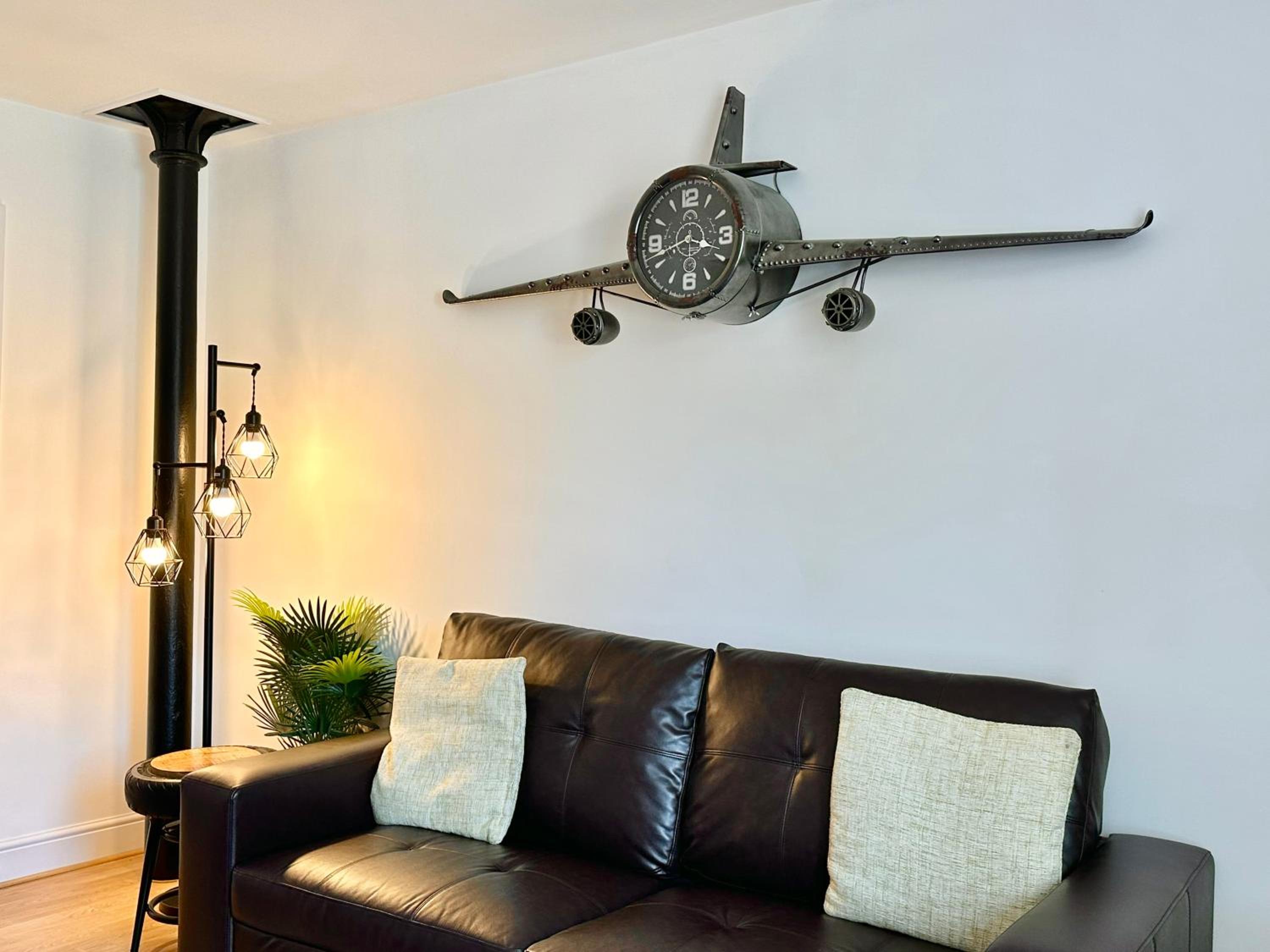 Riverside Apartment at Woodsmill Quay photo 5