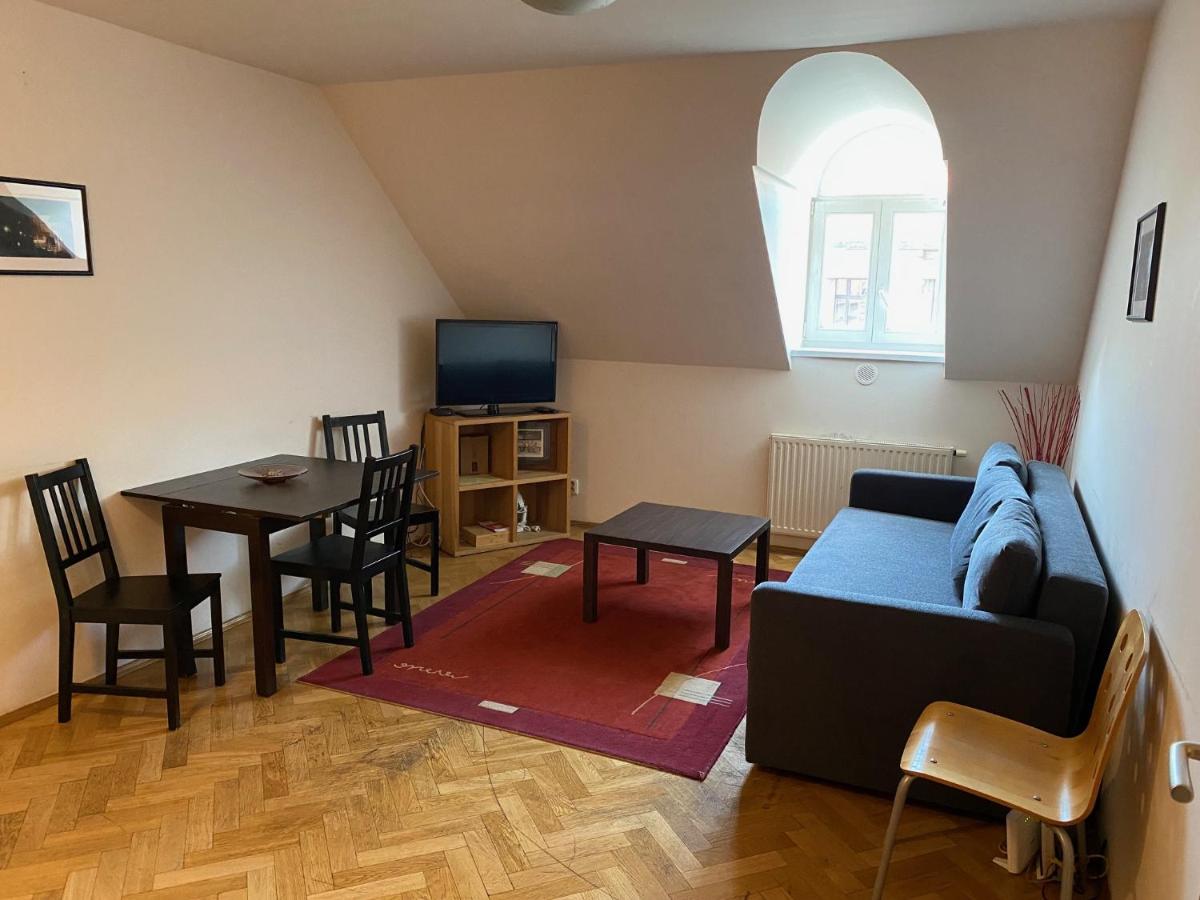 Apartment Florenc