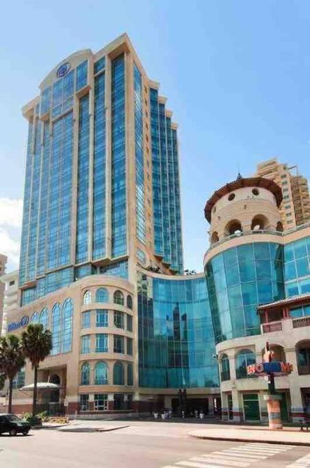 Beach Front Penthouse in Exclusive Tower