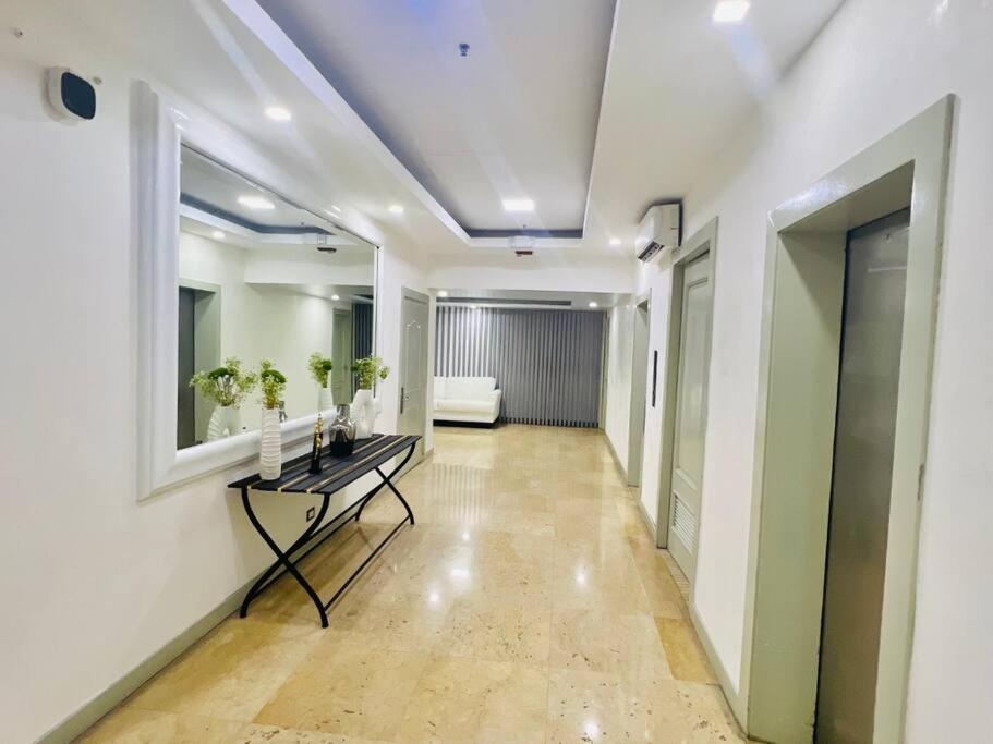 Beach Front Penthouse in Exclusive Tower