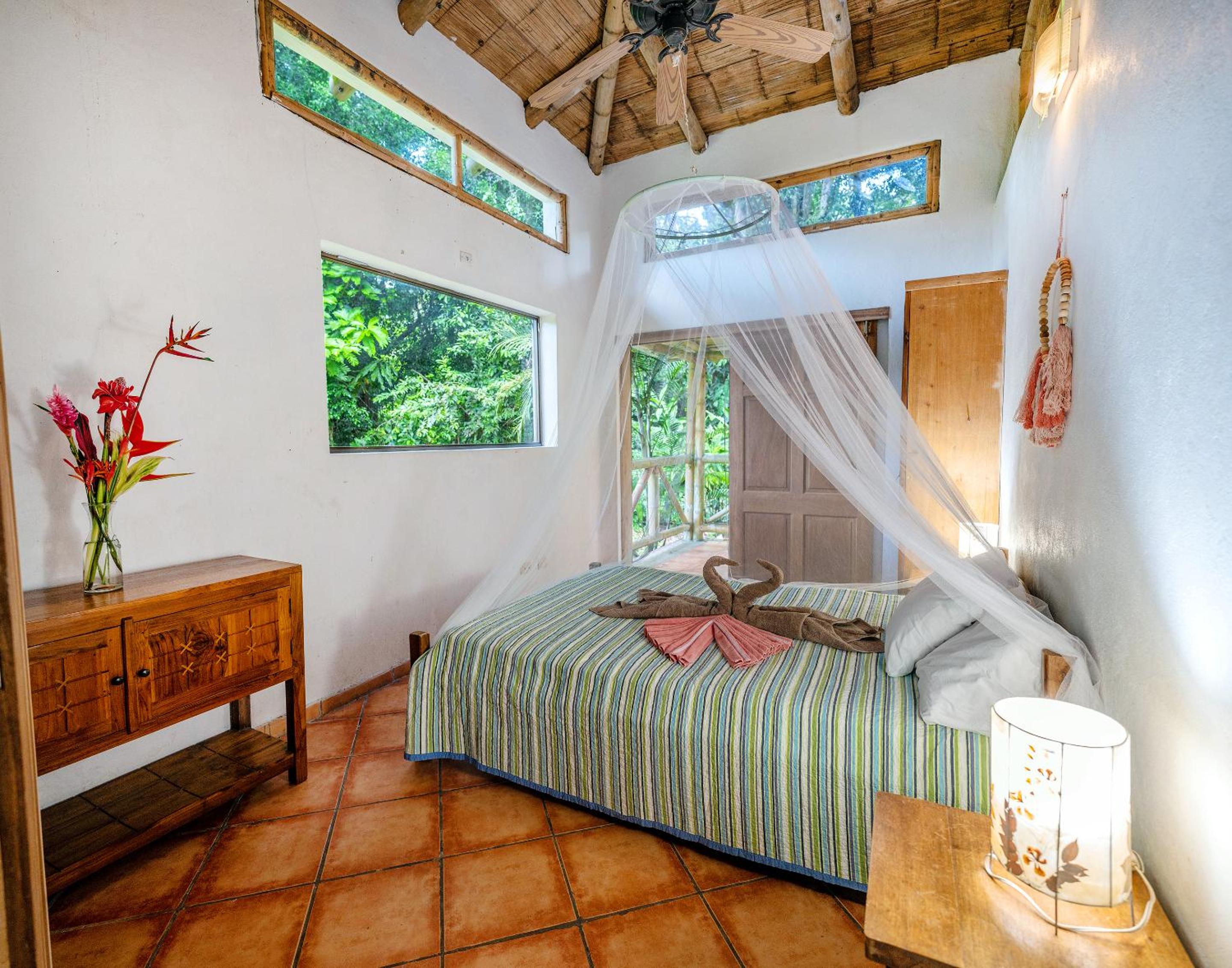 Private Villa on 2-Acres of Jungle Garden & Pool