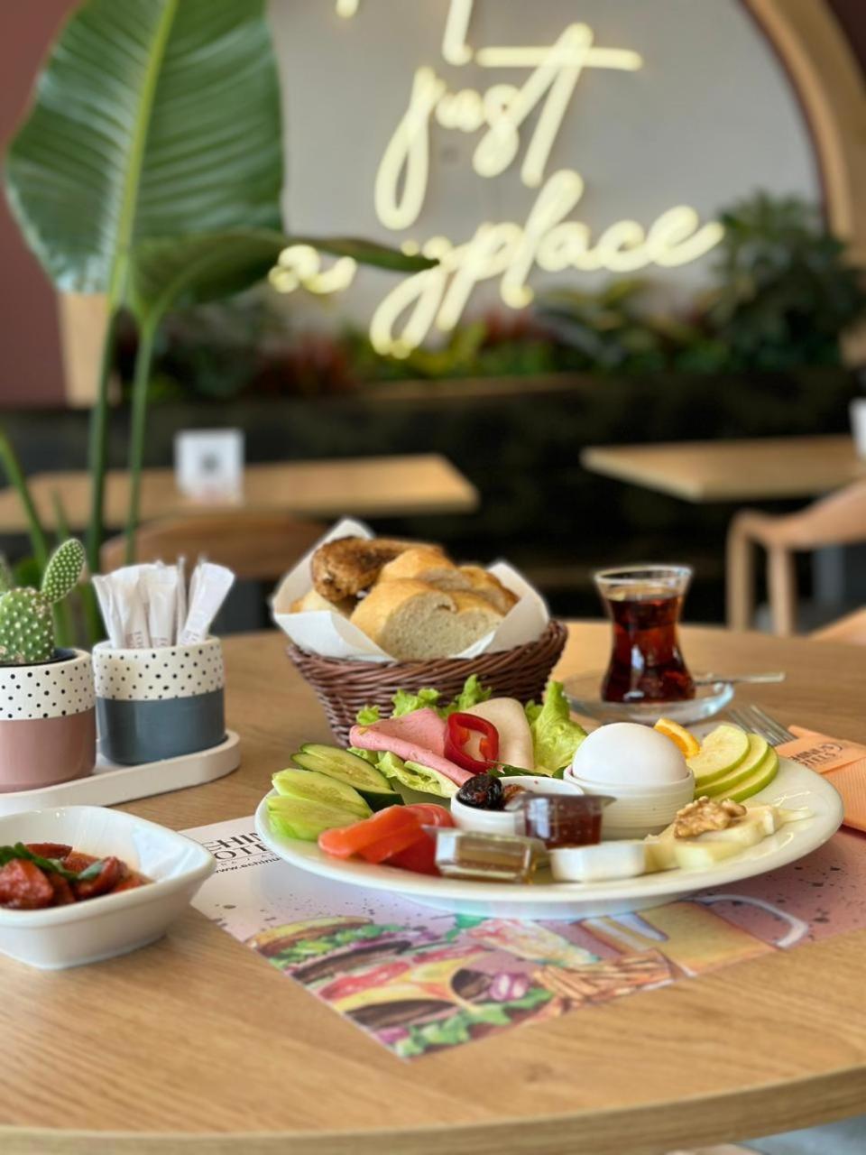 Mrt Suites Lara - Image 6