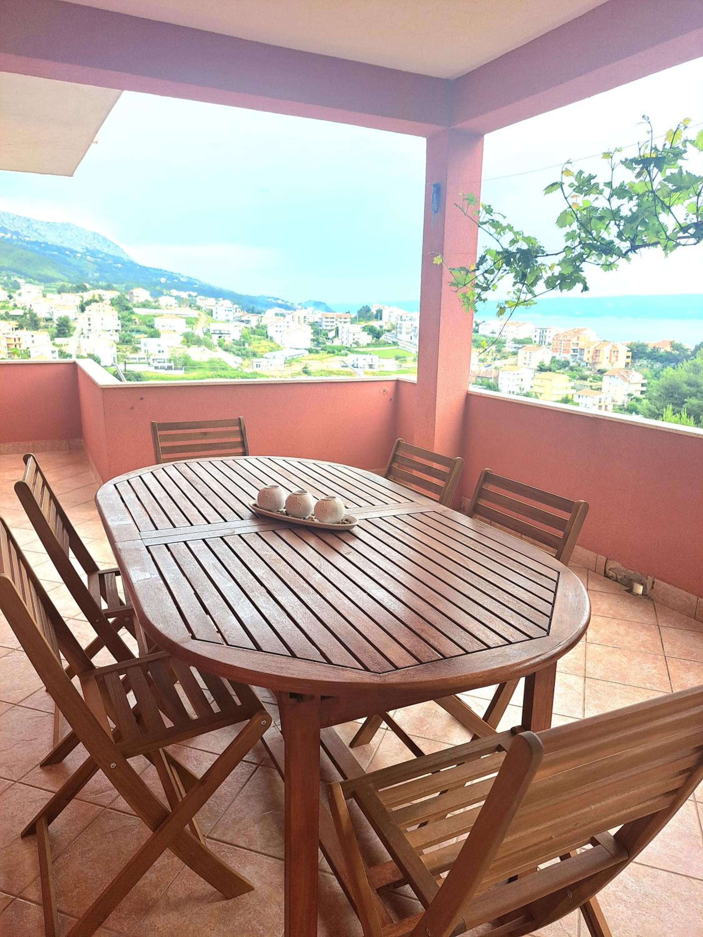 Lifestyle apartment Podstrana view 5