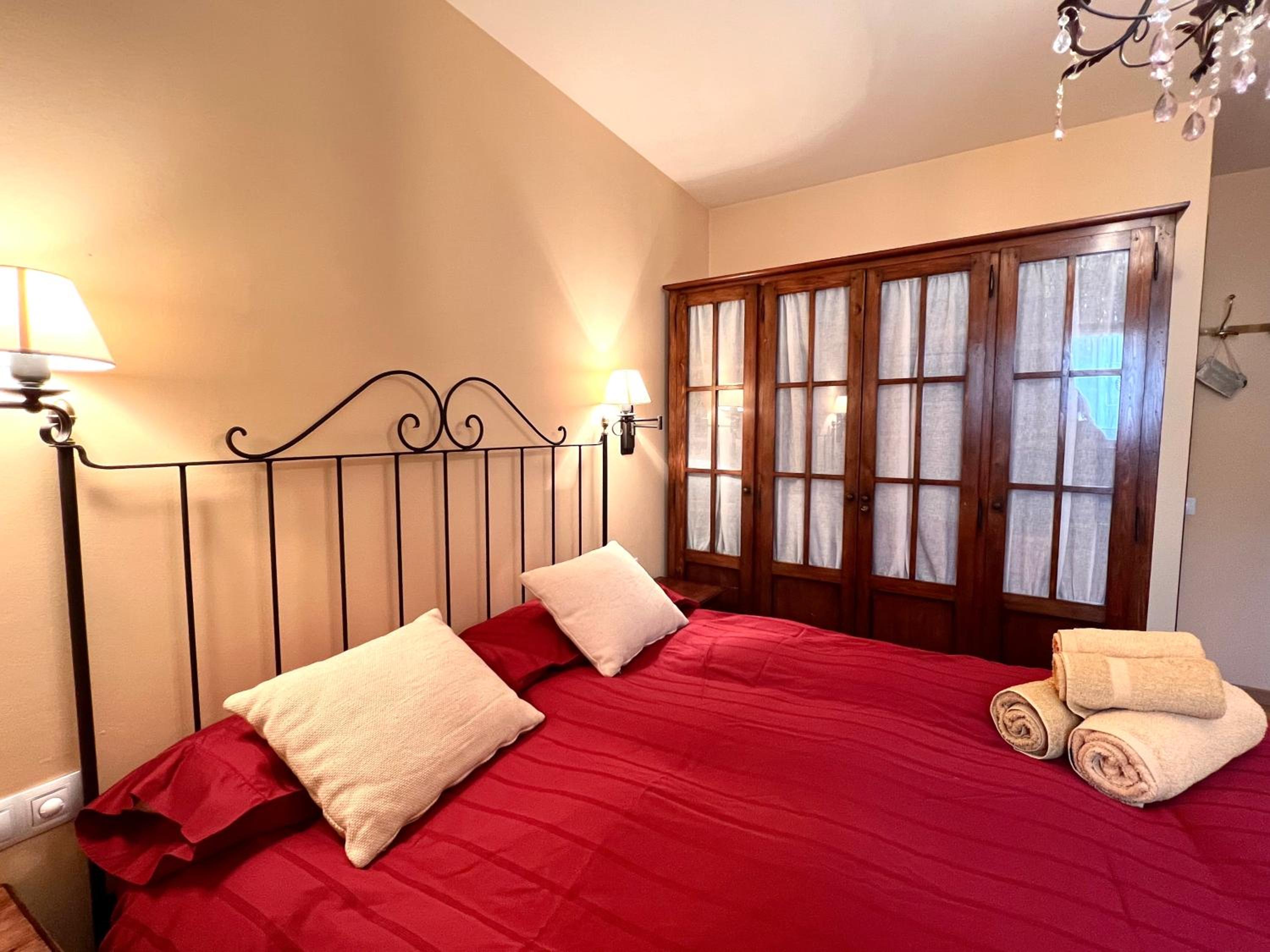 Apartament de la Vall Ferrera - L'Amfitriona view 3