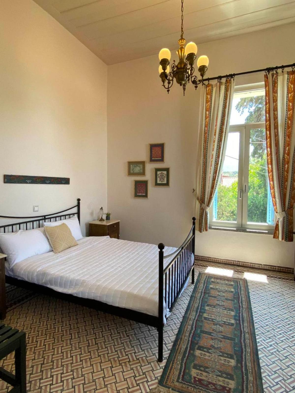 Yioklima - Renovated Neoclassical House with two bedrooms view 3
