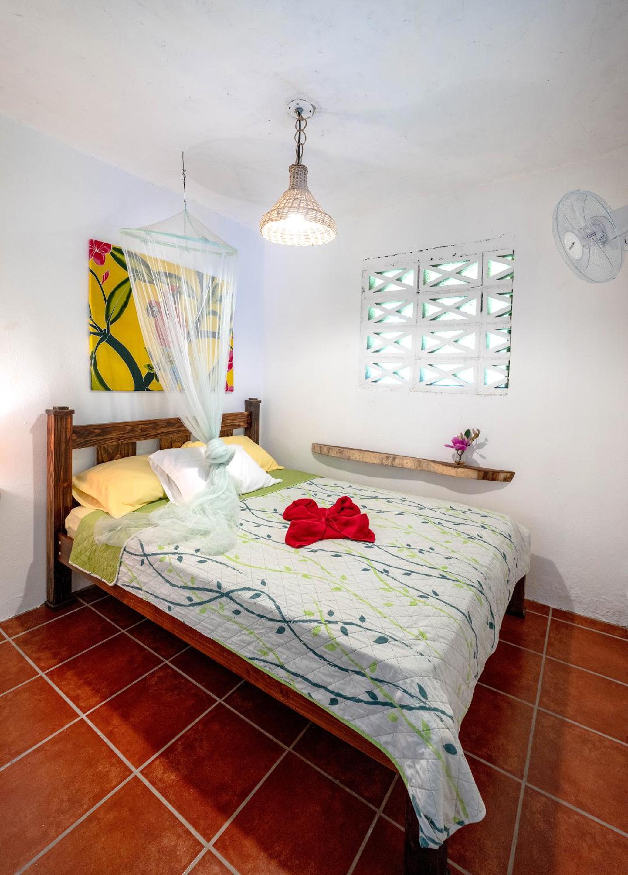 Casa Lavanda in tropical jungle garden