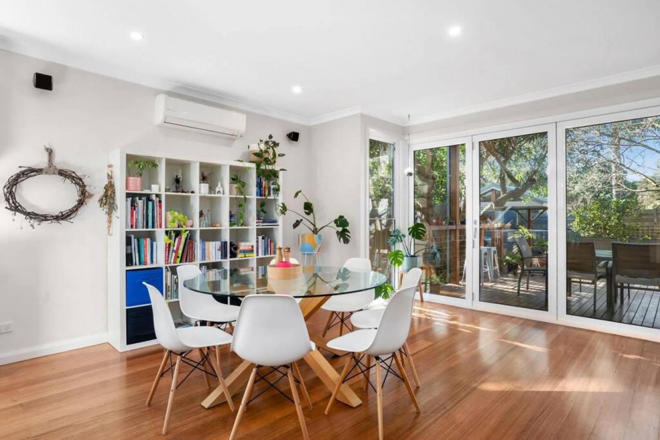 Explore Frankston South from this lovely home