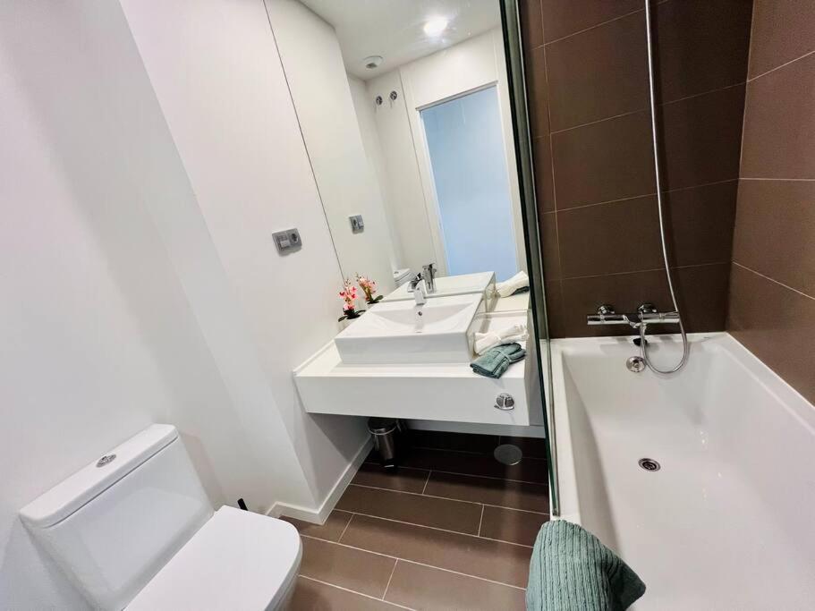 Great 3 bedroom Apt in Marbella-Estepona RDR308 view 2