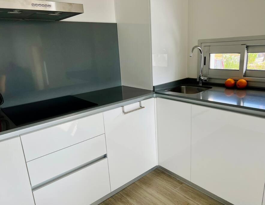 Great 3 bedroom Apt in Marbella-Estepona RDR308 view 5