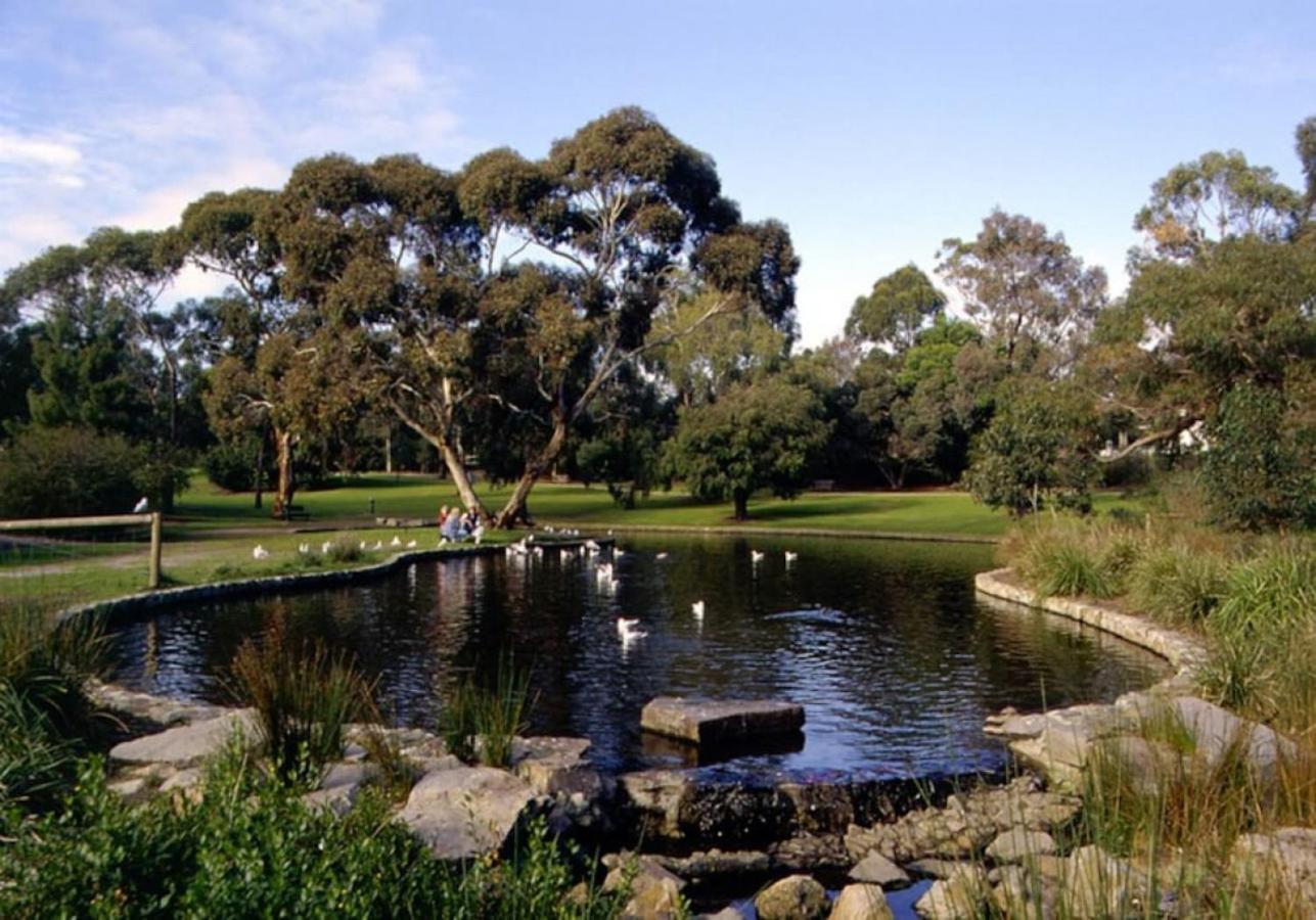 Explore Frankston South from this lovely home